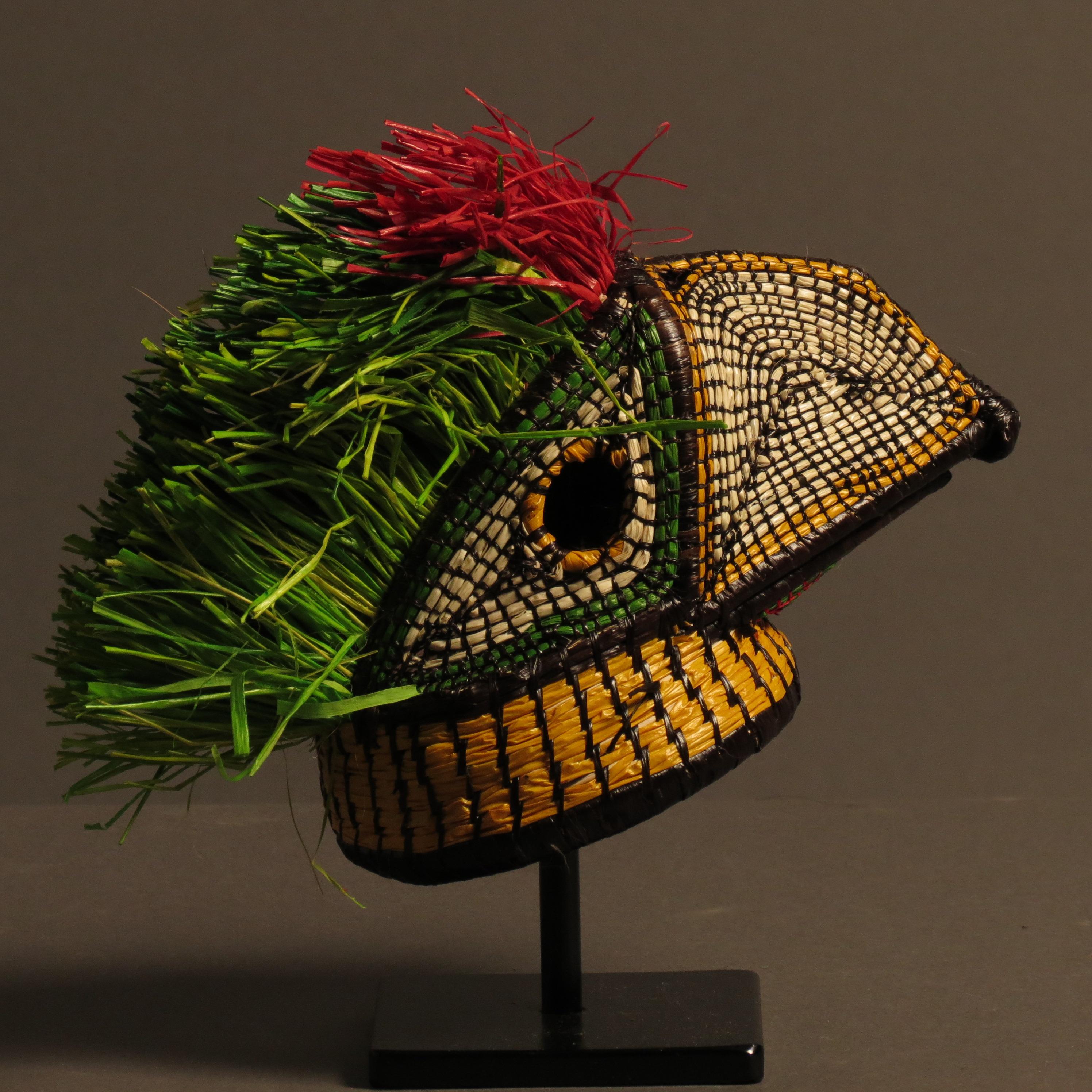 Little parrot from the jungle In New Condition For Sale In VALENCIA, ES