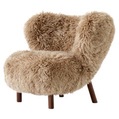 Little Petra VB1 Lounge Chair in Sheepskin/Honey 50mm & Walnut for & Tradition