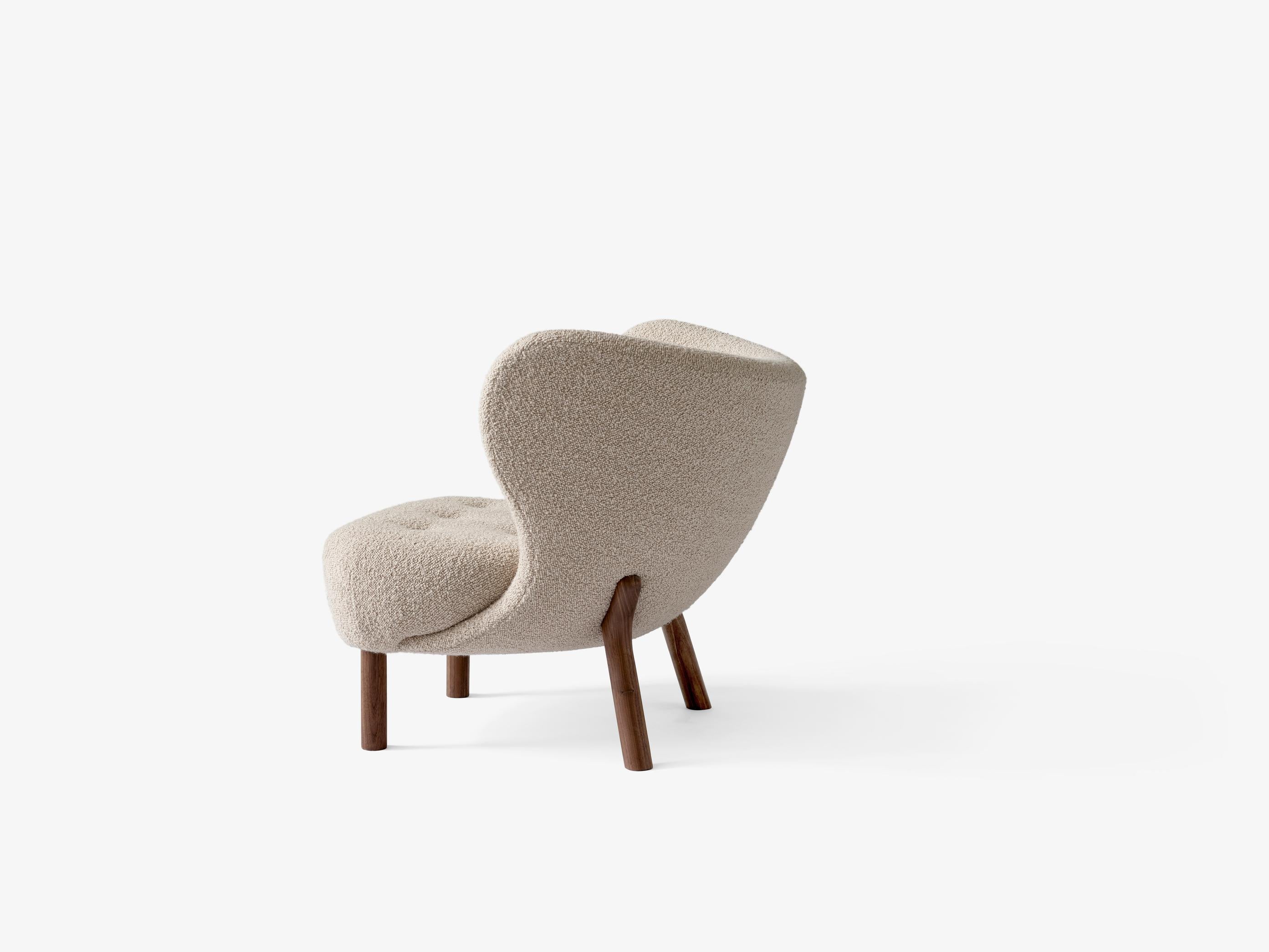 Scandinavian Modern Little Petra VB1 Lounge Chair in Walnut & C.O.M 'Customer's Own Material' for &T For Sale