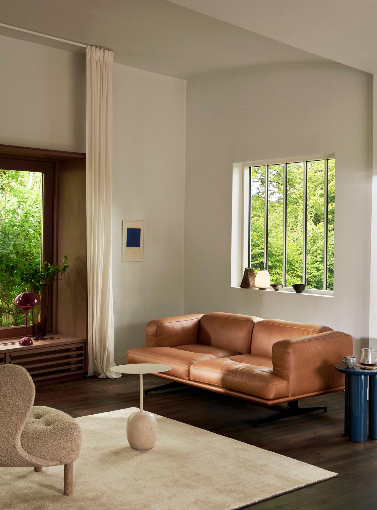 Kleiner Petra VB1 Loungesessel & Hocker aus Eiche/Karakorum 003 für &T (21. Jahrhundert und zeitgenössisch) im Angebot