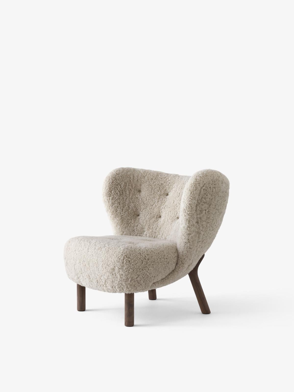 Contemporary Little Petra vb1 & Pouf in Sheepskin M & Walnut by Viggo Boesen for &tradition For Sale