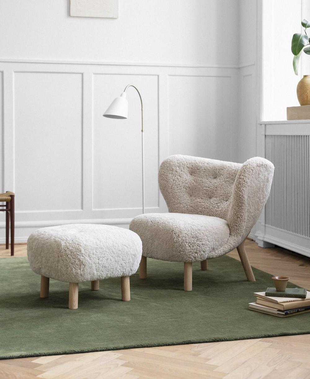 Contemporary Little Petra VB1 & Pouf in