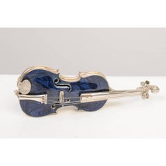 Pequeña miniatura de violín de plata y esmalte
