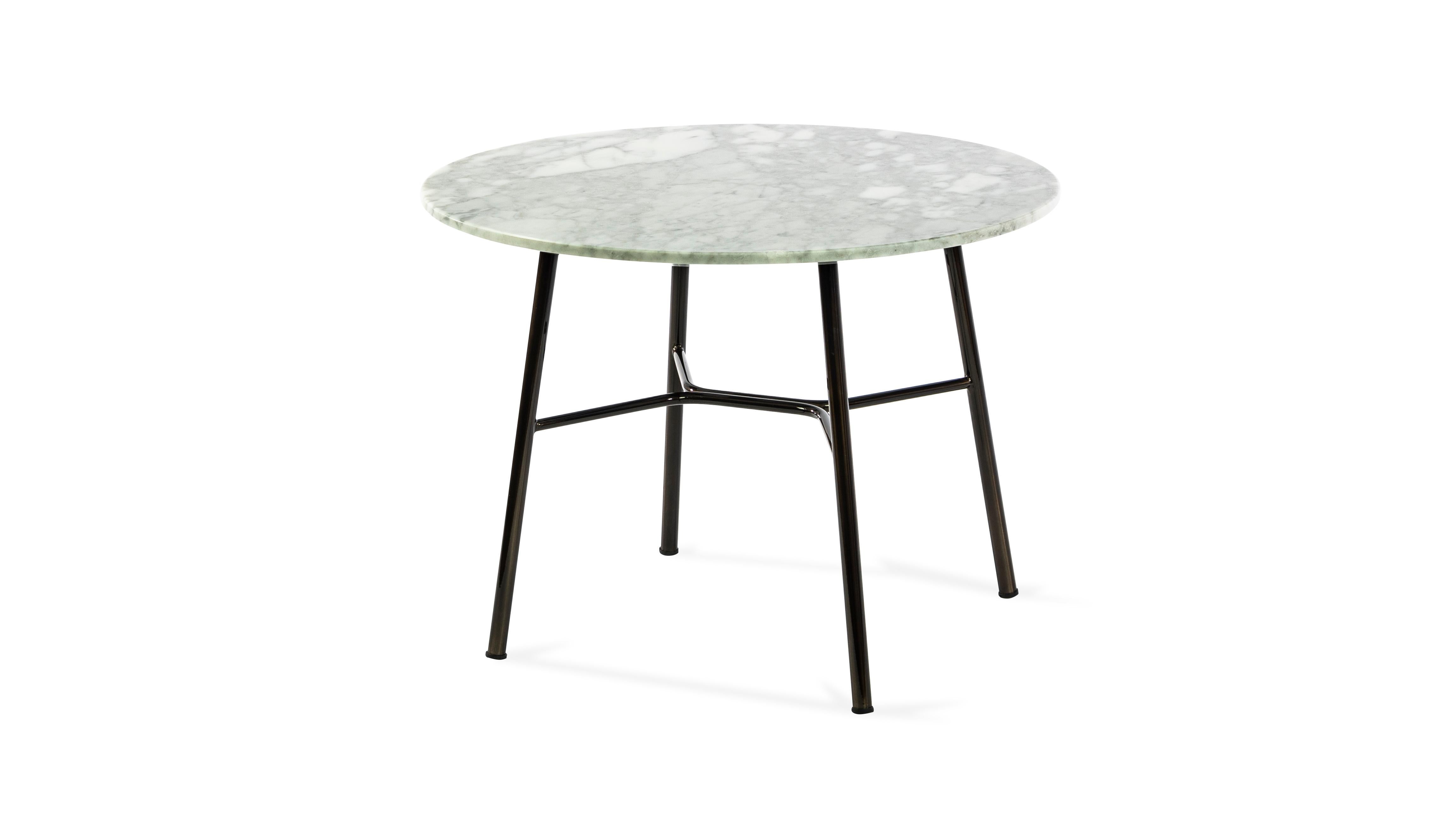 Italian Little Table Yuki, Metal Frame, Round, White Color, Design, Coffee Table, Marble For Sale