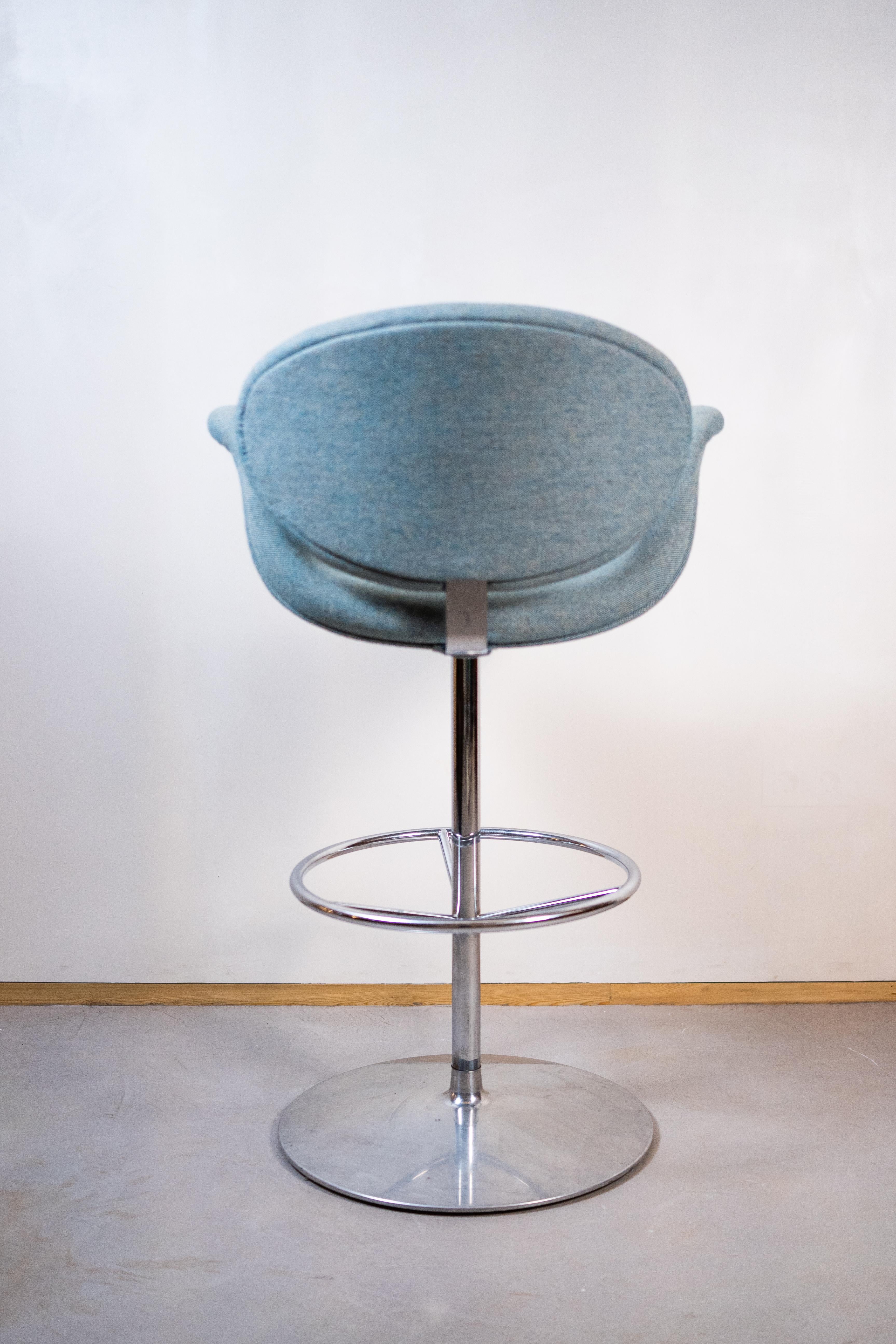 Little Tulip Bar Stool by Pierre Paulin for Artifort In Good Condition In Porto, Porto