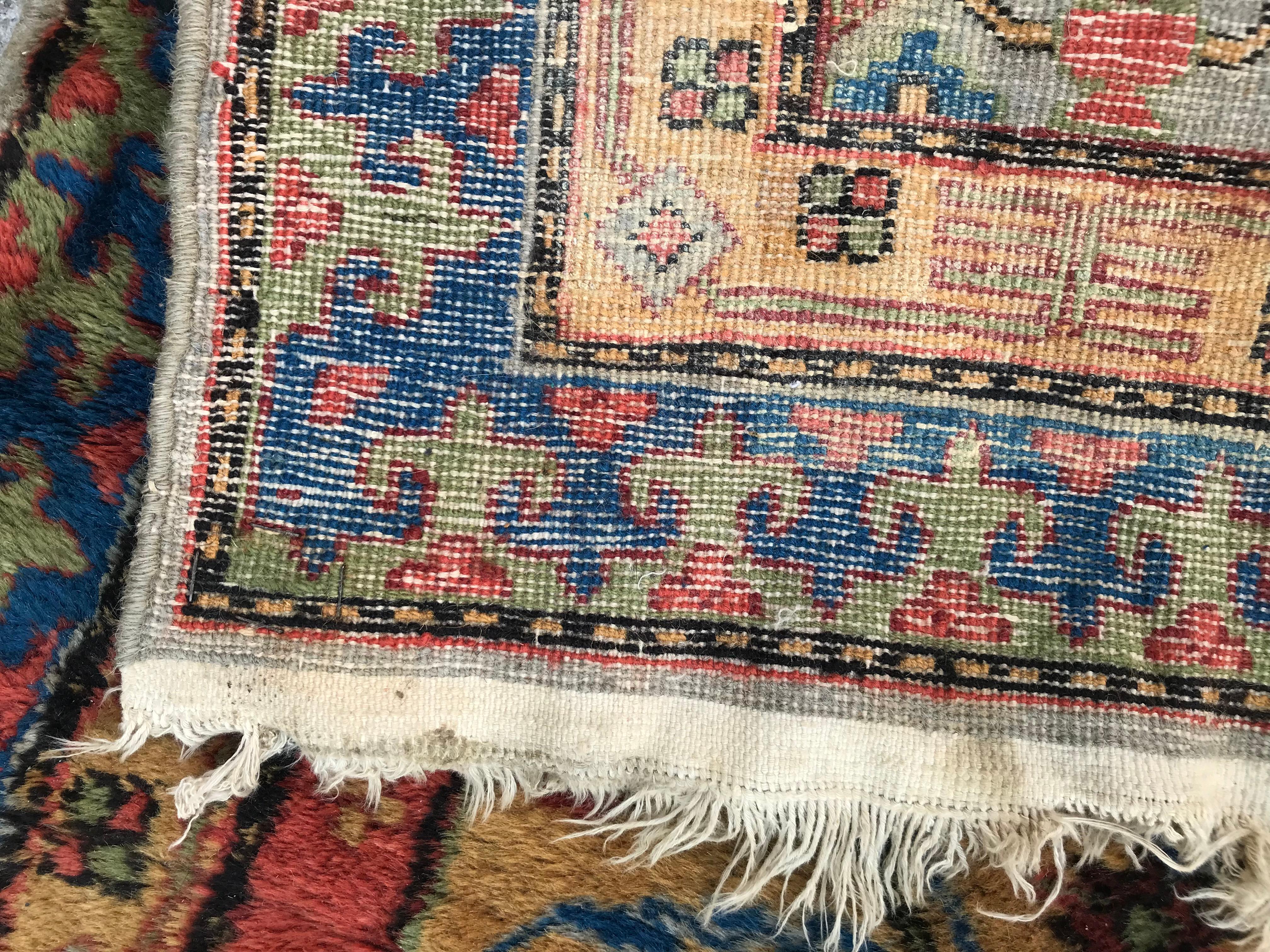 Petit Tapis Vintage Sinkiang:: Tapis Antique de Style Persan:: Tapis du 20ème siècle 2