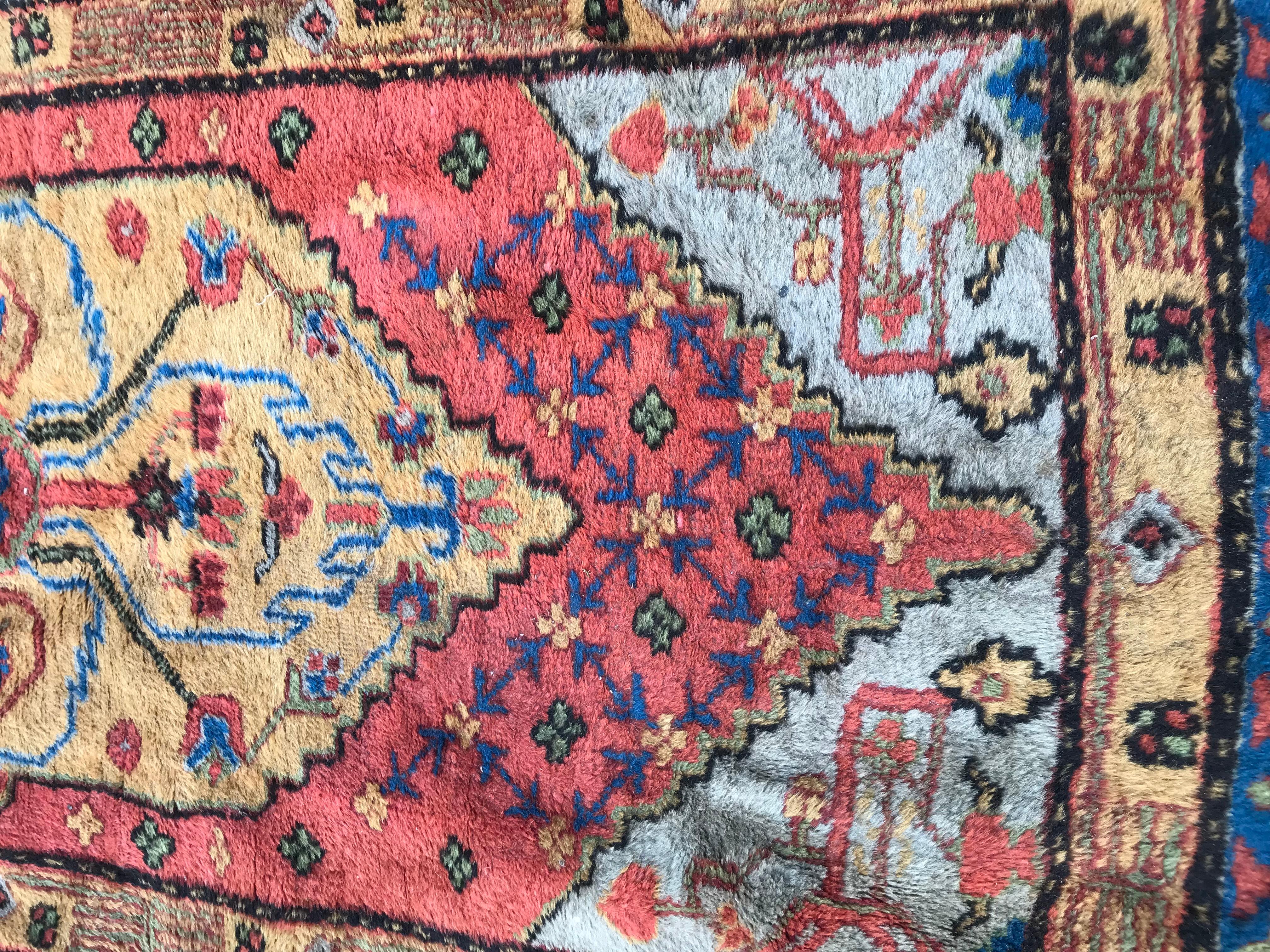 Other Little Vintage Sinkiang Rug, Antique Persian Style Rugs, 20th Century Carpets