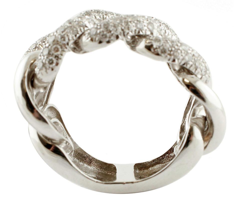 Modern Little White Diamonds, 18 Karat White Gold Groumette Model Ring
