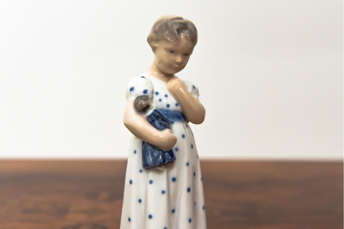 Scandinavian Modern Little Girl Figurine from Royal Copenhagen, 1920s