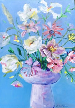 Bouquet in a fashionable vase.