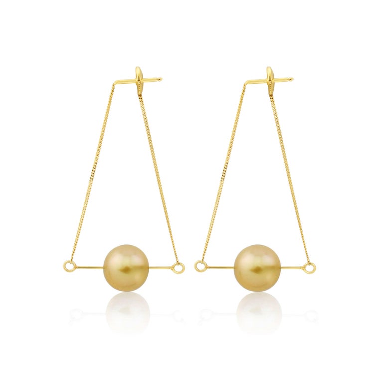 Liv Luttrell South Sea Pearl Kinetic 18 Karat Yellow Gold Dangle Earrings  In New Condition For Sale In London, GB