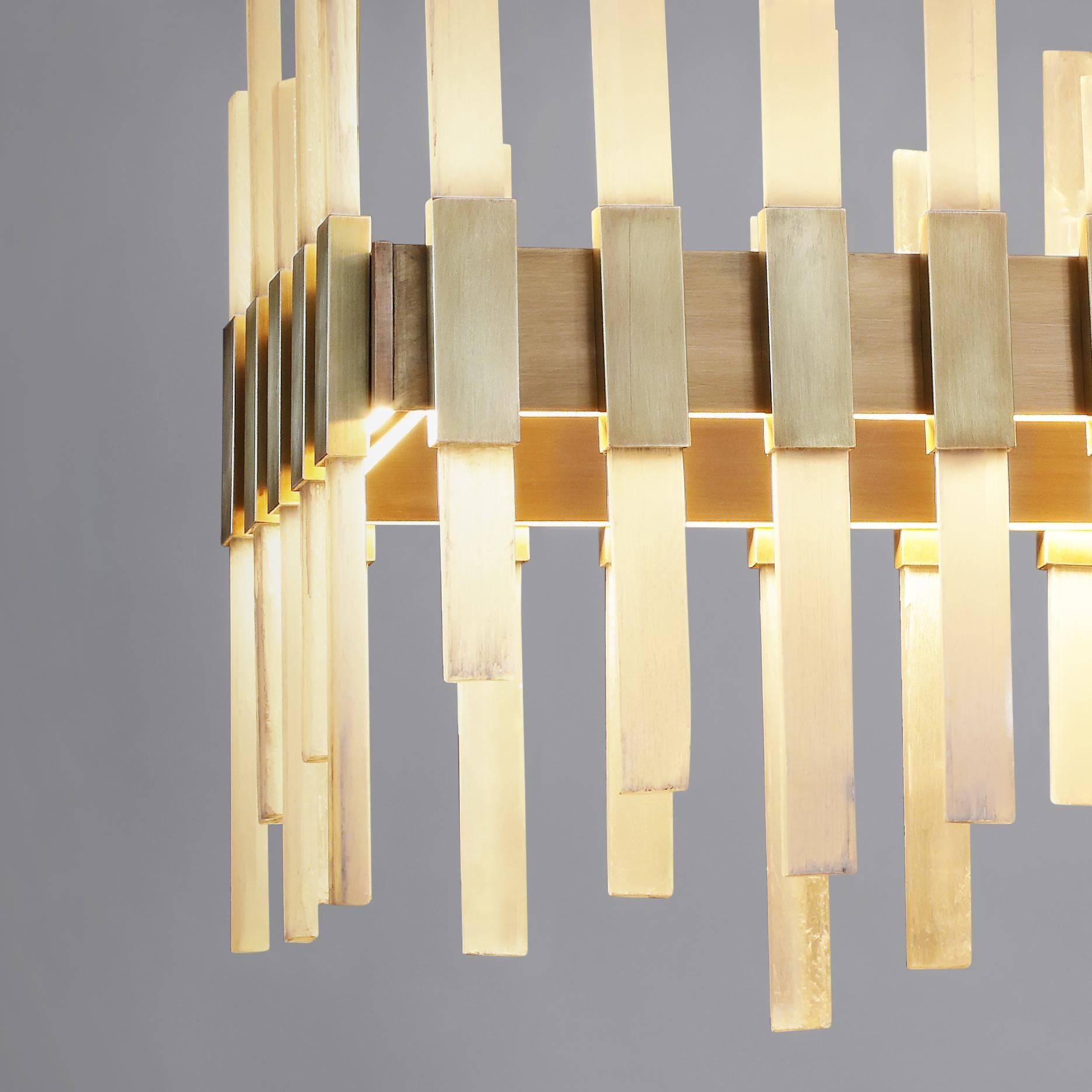 Britannique Lustre Livara en vente