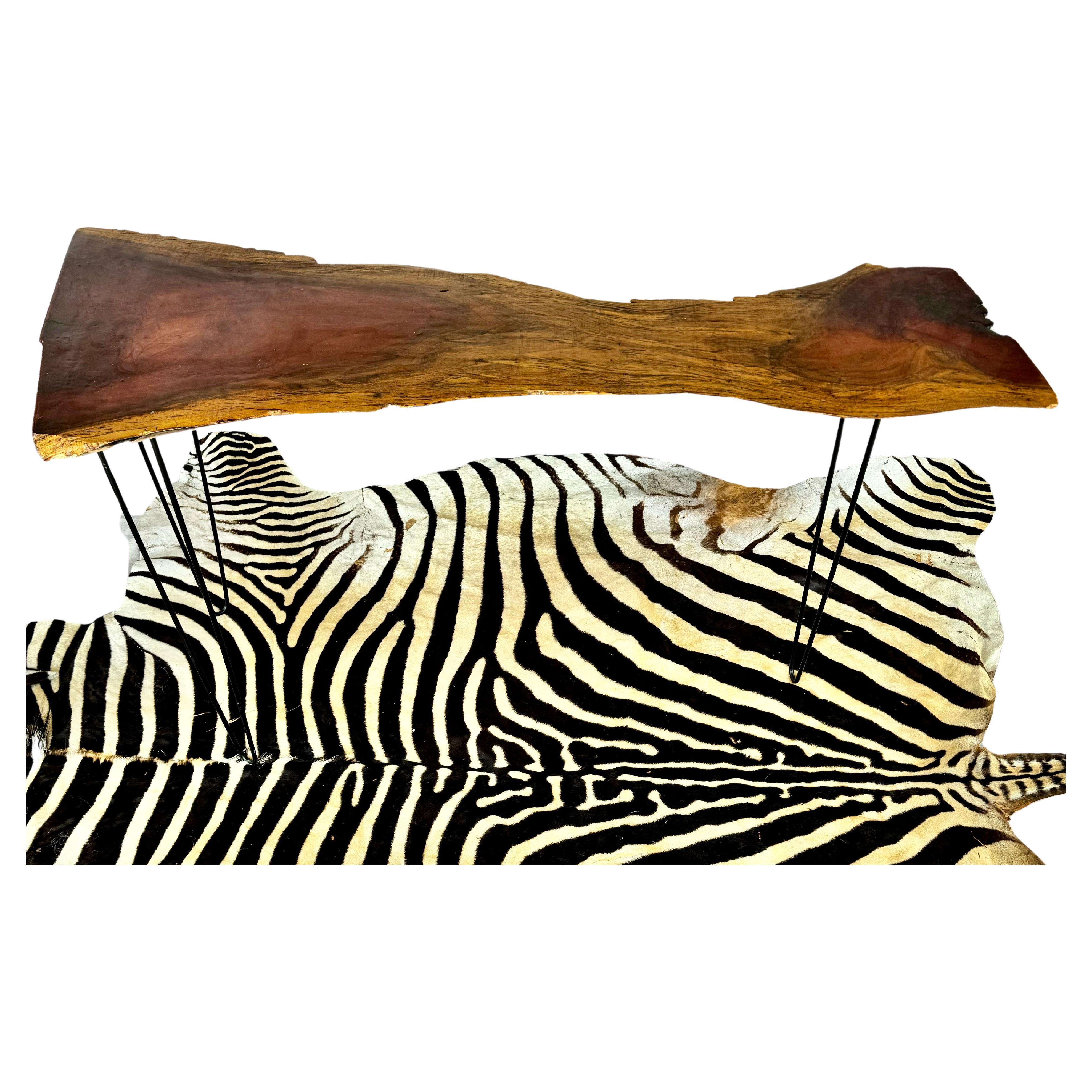 Rustique Table console Live Edge sur pieds en épingle à cheveux en vente