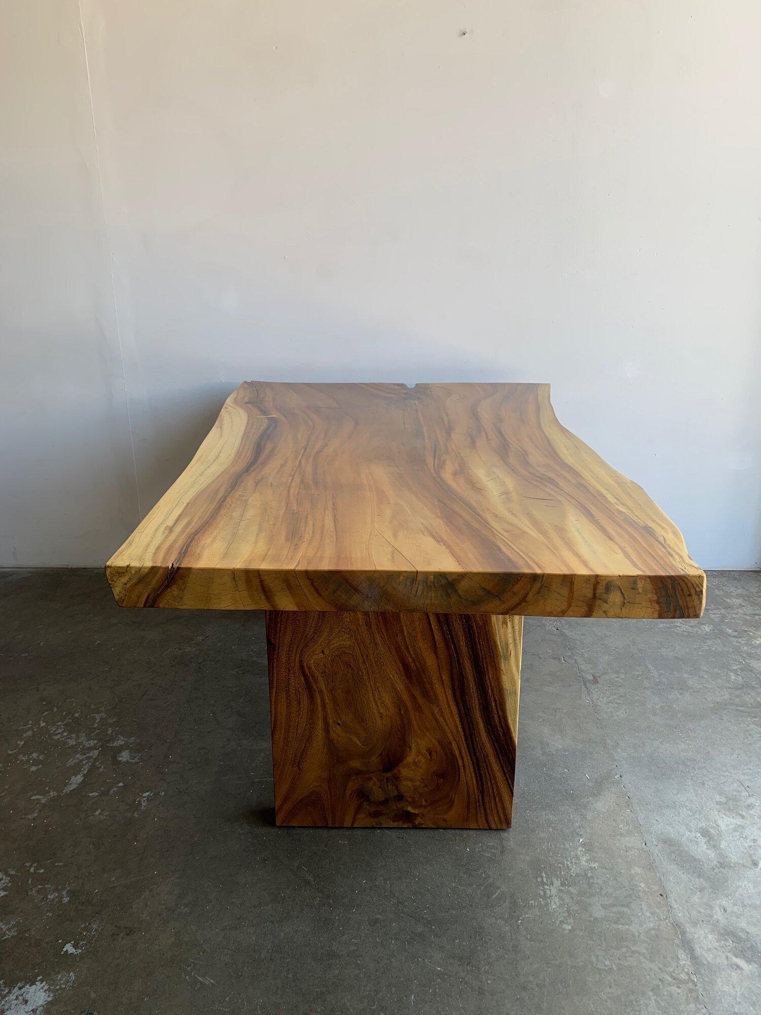 Live Edge Indoor / Outdoor Dining Table 6