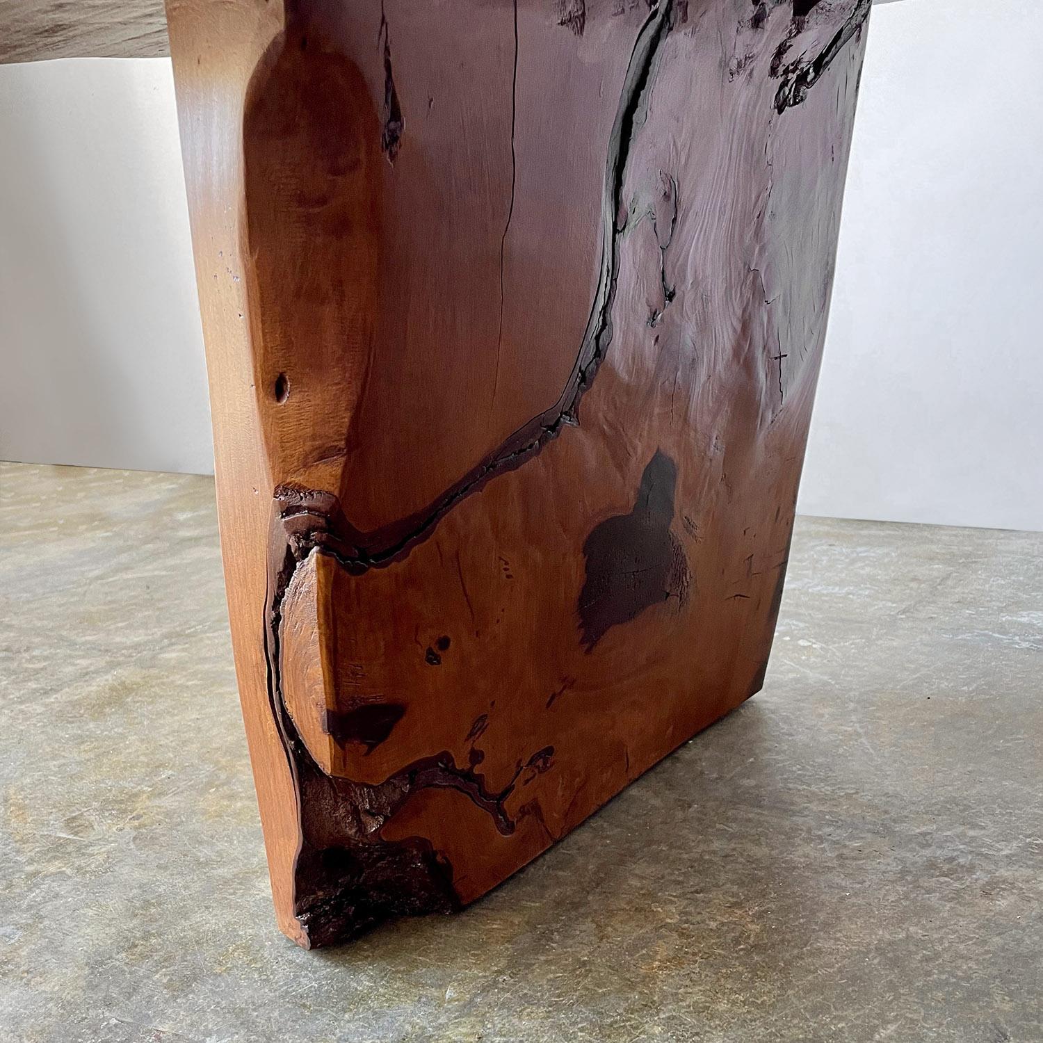 Table basse Live Edge du milieu du siècle dernier en vente 14