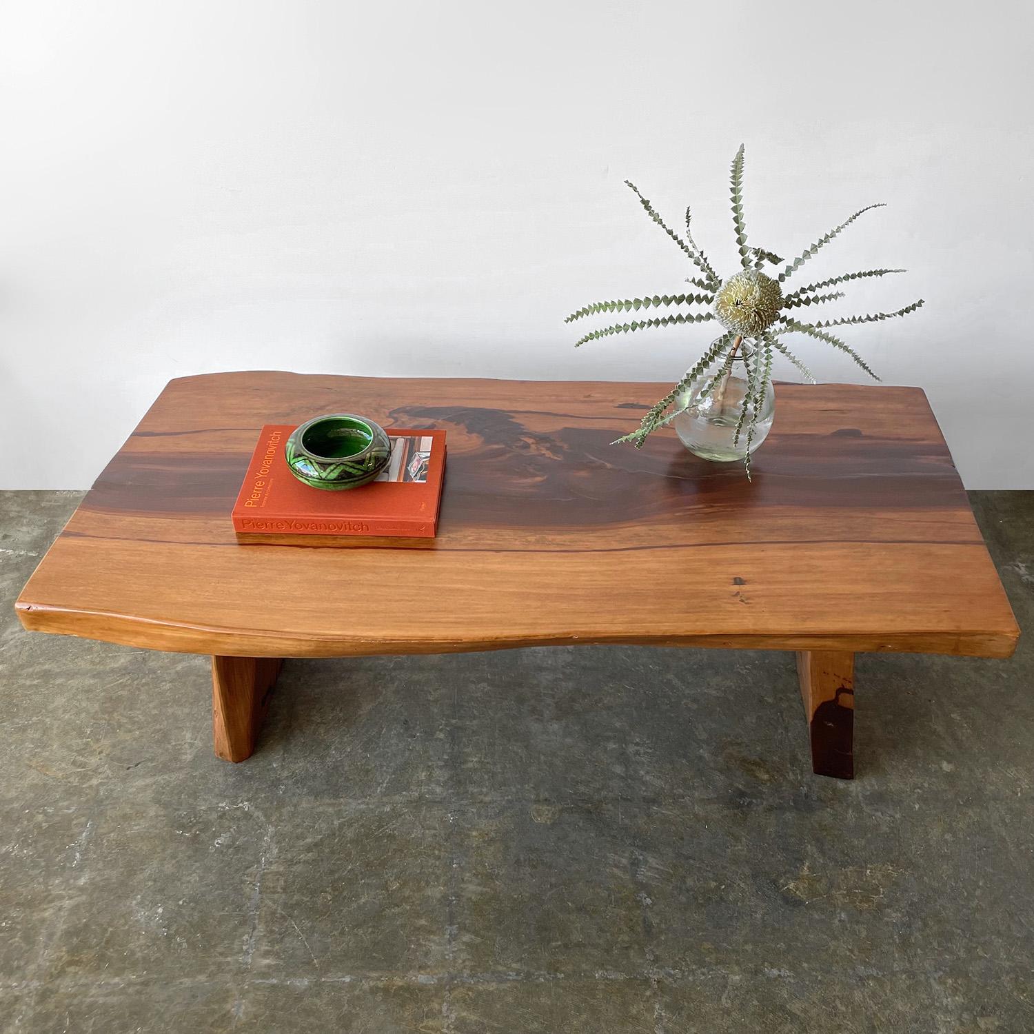 Live Edge Mid Century Coffee Table  In Good Condition For Sale In Los Angeles, CA
