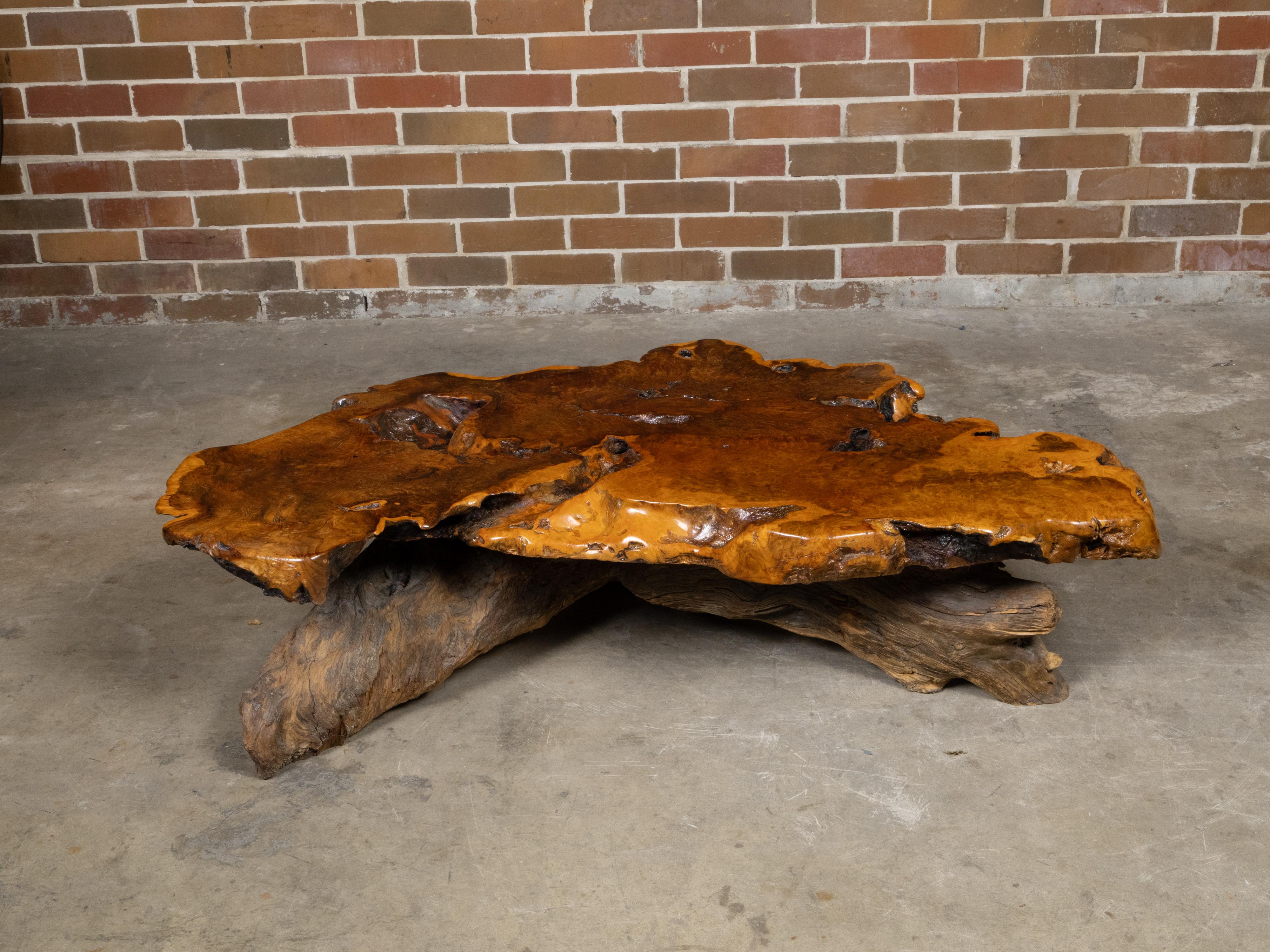 Live Edge Redwood America  Coffee Table with Rustic Character, Vintage For Sale 8