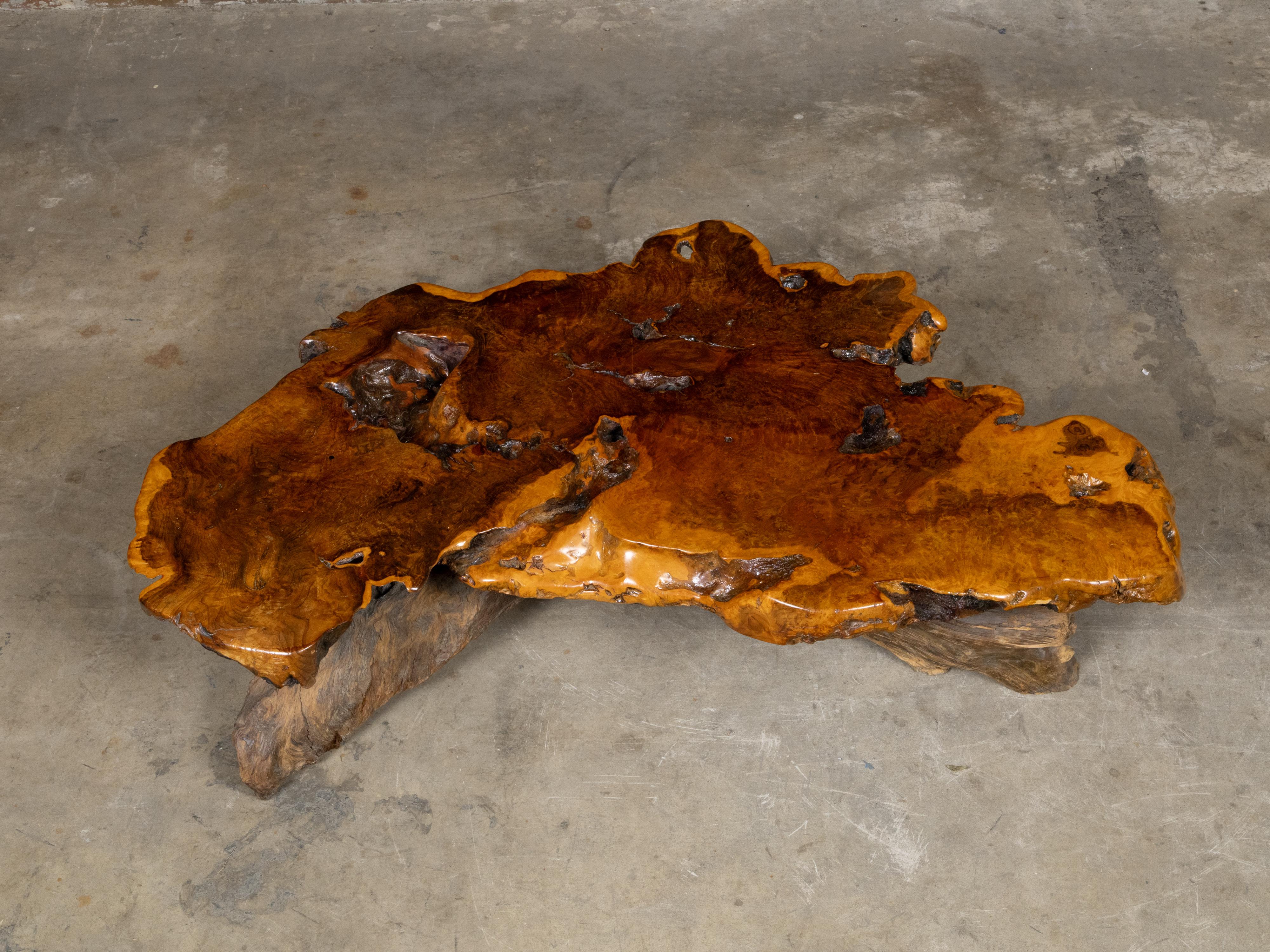 Live Edge Redwood America  Coffee Table with Rustic Character, Vintage For Sale 2