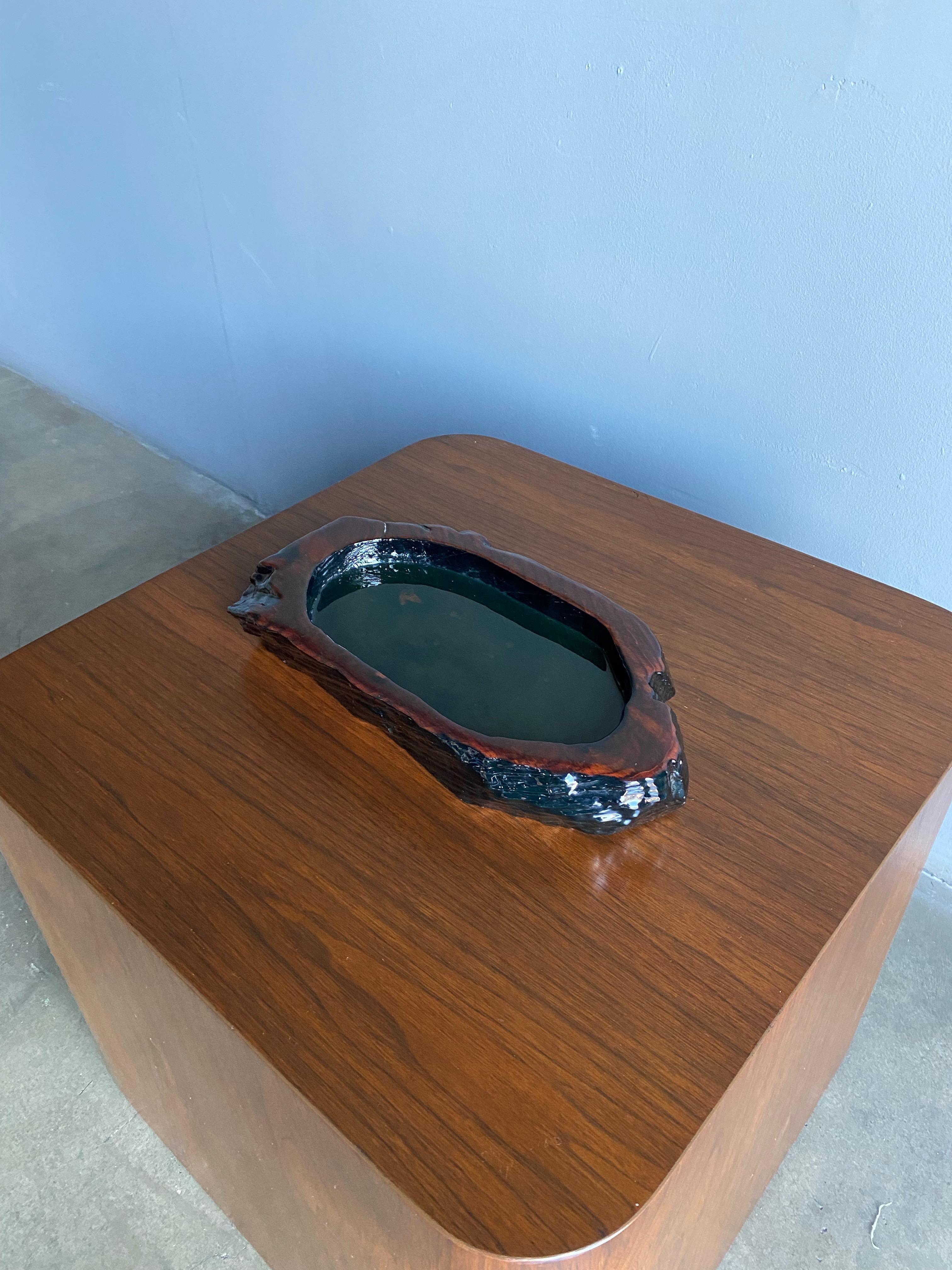 Live Edge Redwood Bowl/Catchall In Good Condition For Sale In Costa Mesa, CA