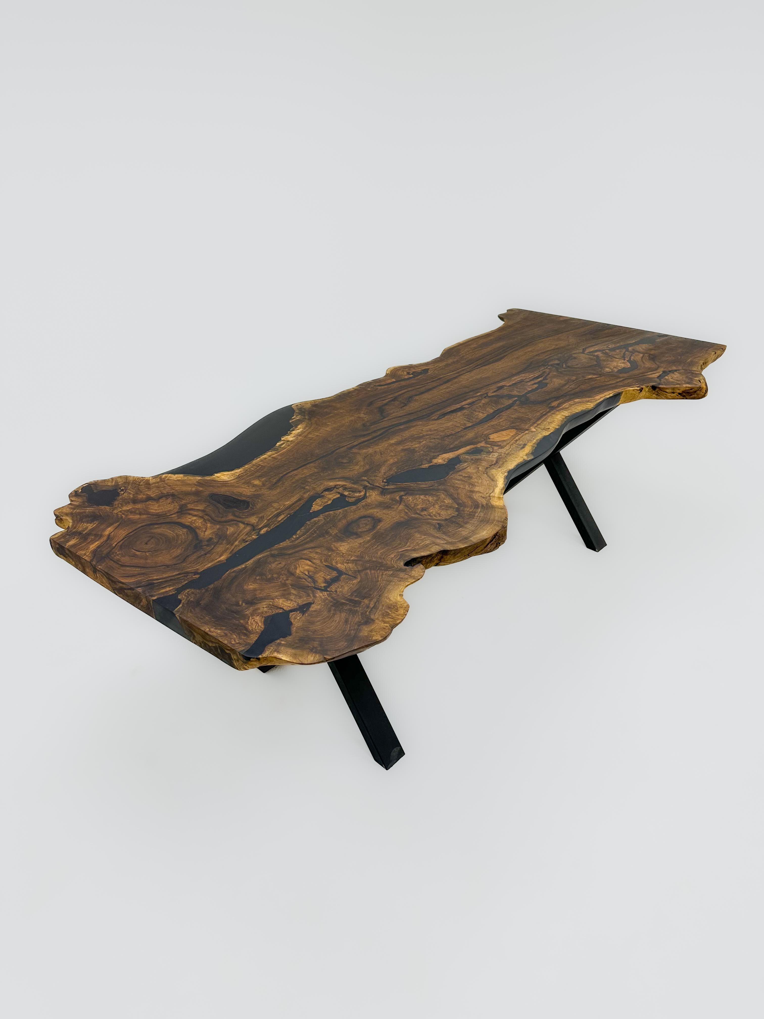 Massive One Piece Slab Live Edge Walnut Wood Dining Table For Sale 1