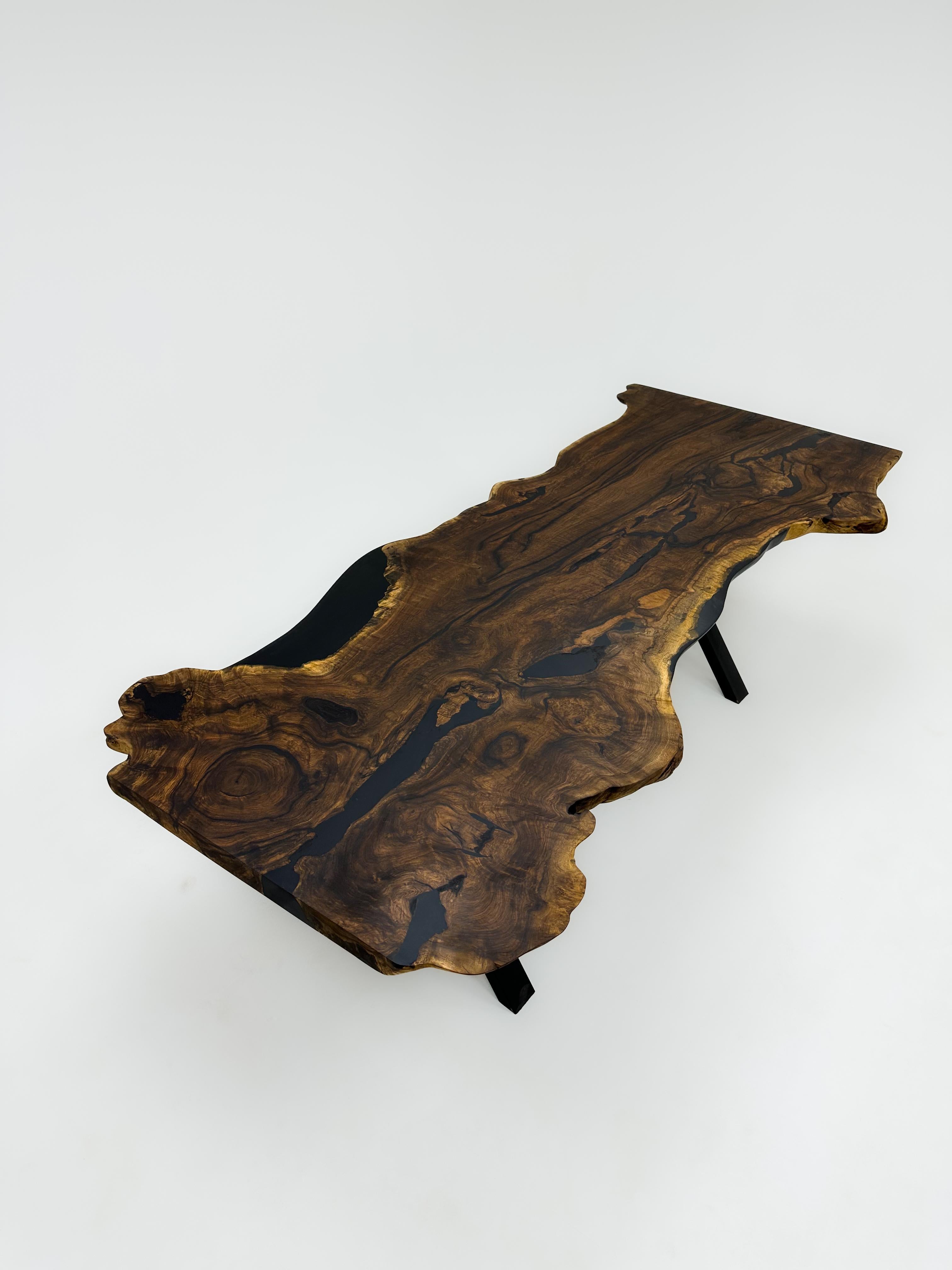 Massive One Piece Slab Live Edge Walnut Wood Dining Table For Sale 2