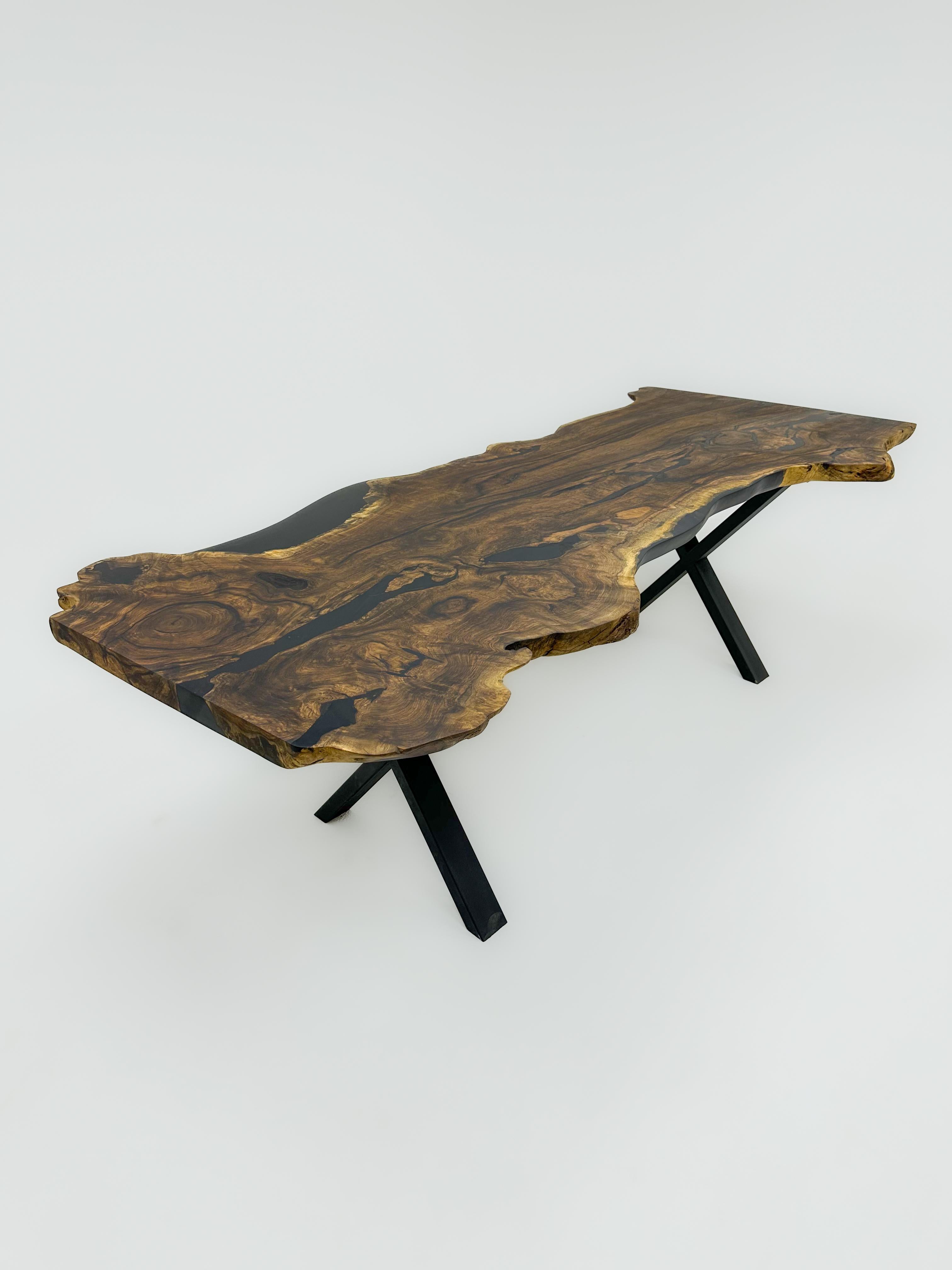Massive One Piece Slab Live Edge Walnut Wood Dining Table For Sale 4