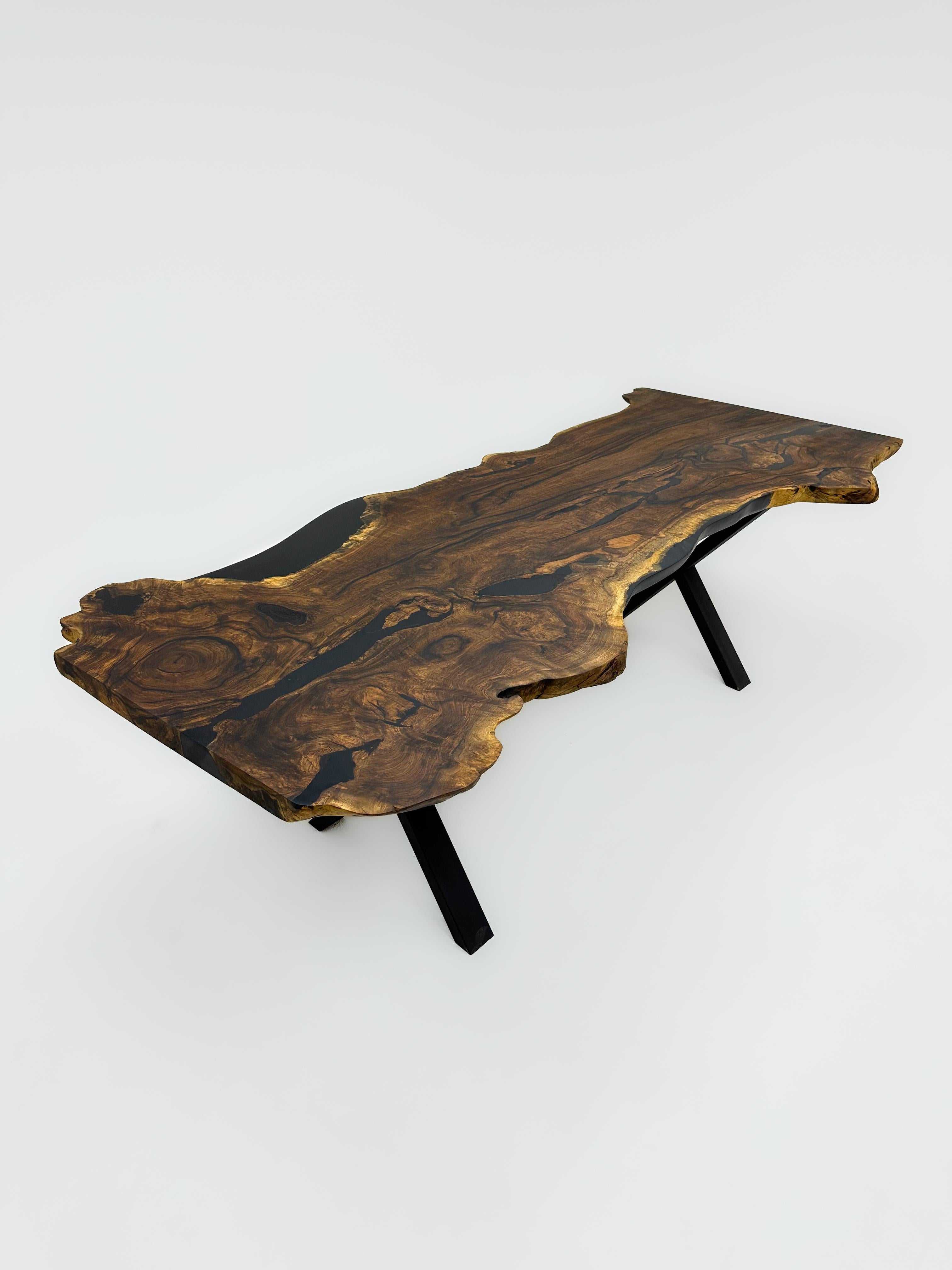 Epoxy Resin Massive One Piece Slab Live Edge Walnut Wood Dining Table For Sale