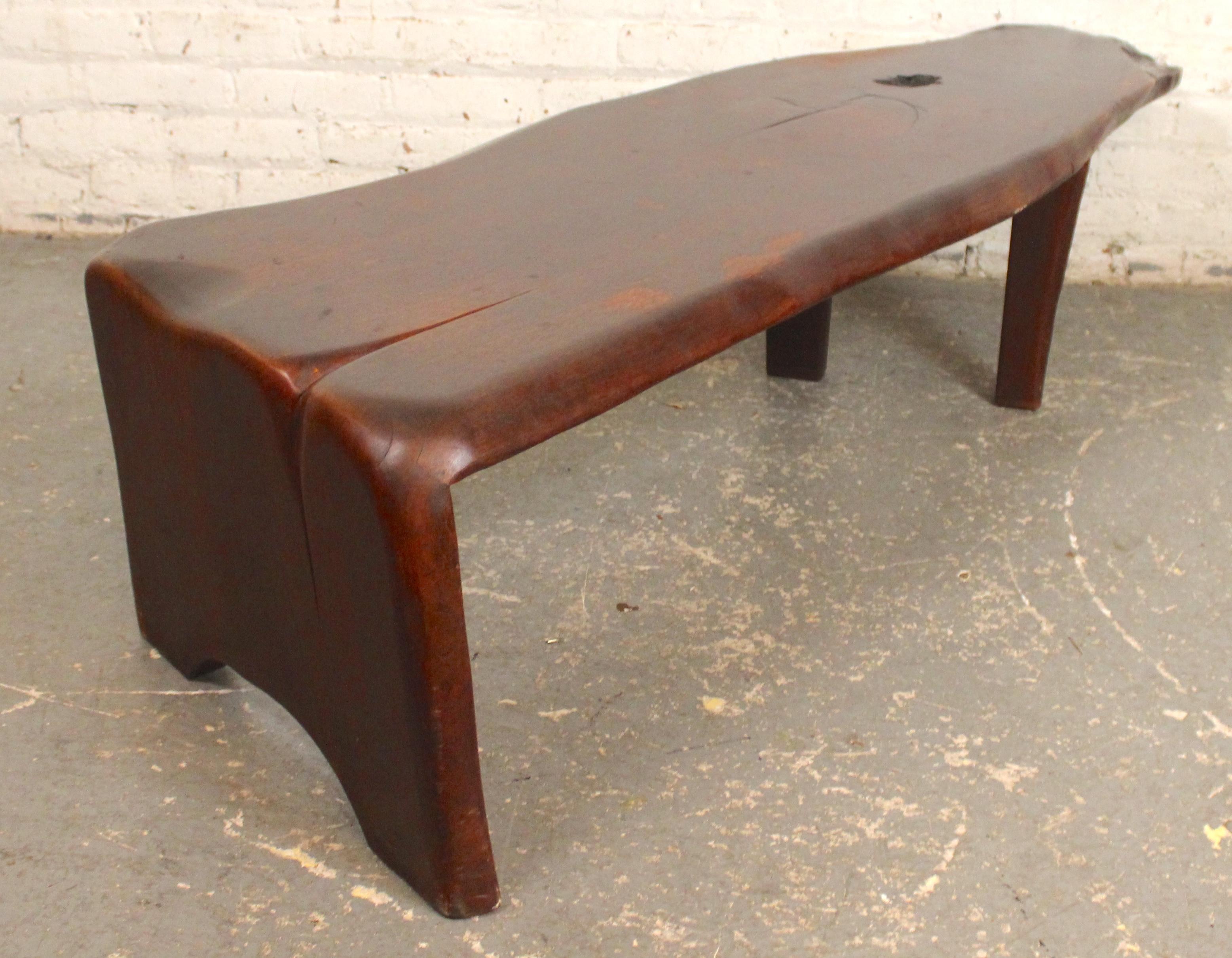 Mid-Century moderno Tavolo e panca a cascata con bordo vivo in vendita