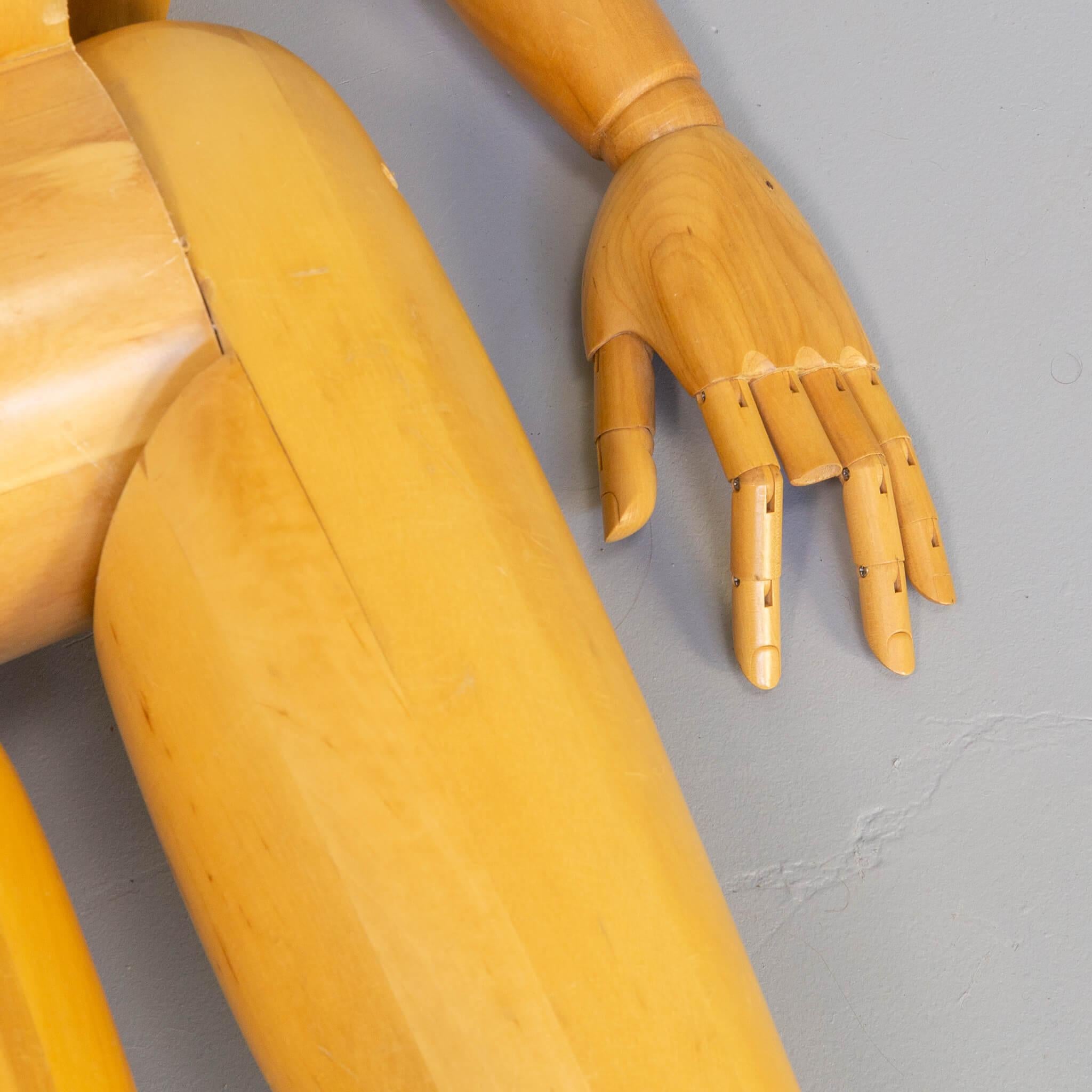 Live-Size Articulated Wooden Artist Model Mannequin For Sale 2