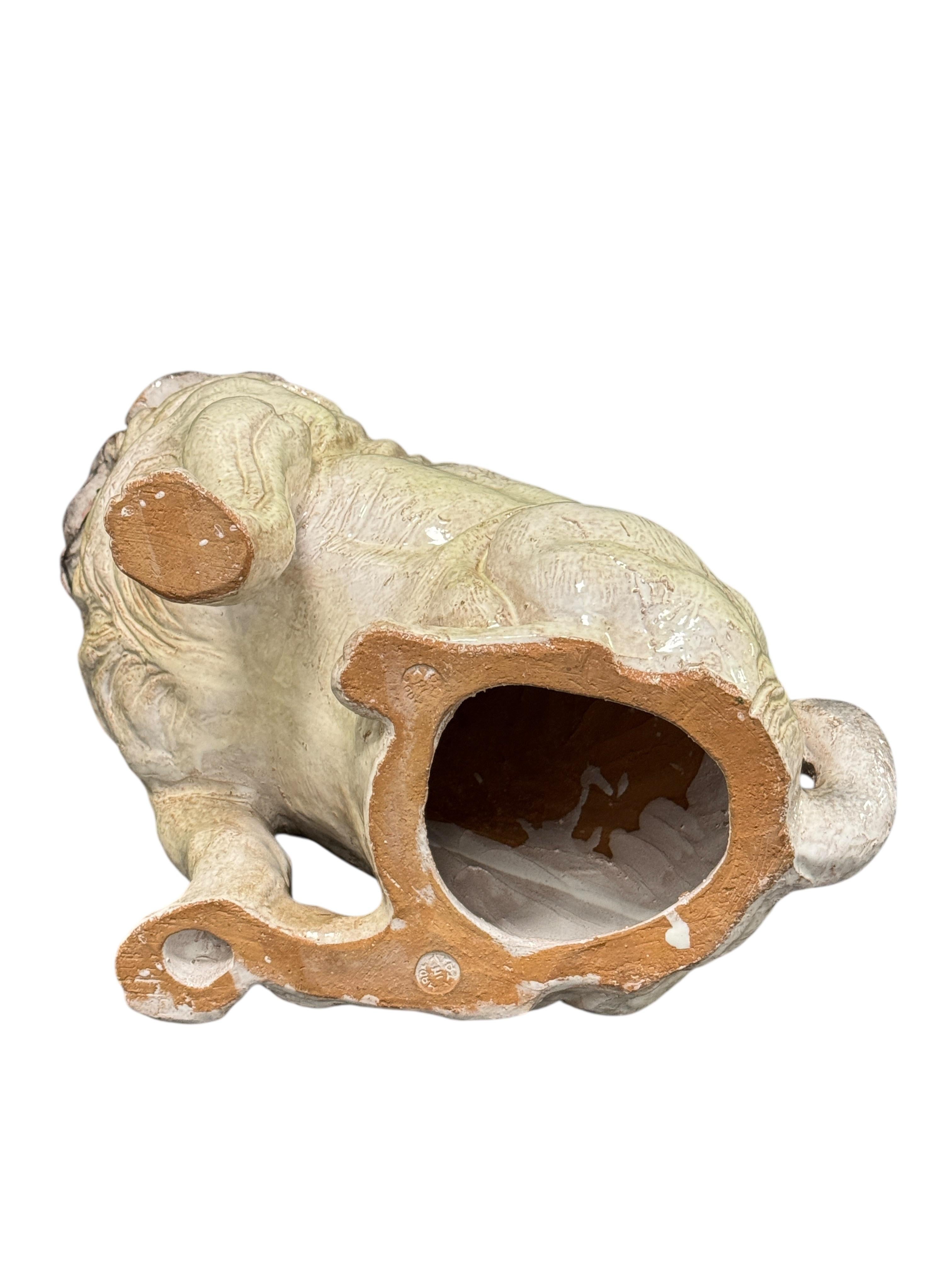 Majolica Statua di cane in terracotta del carlino italiano a grandezza naturale Vintage, anni '60 in vendita