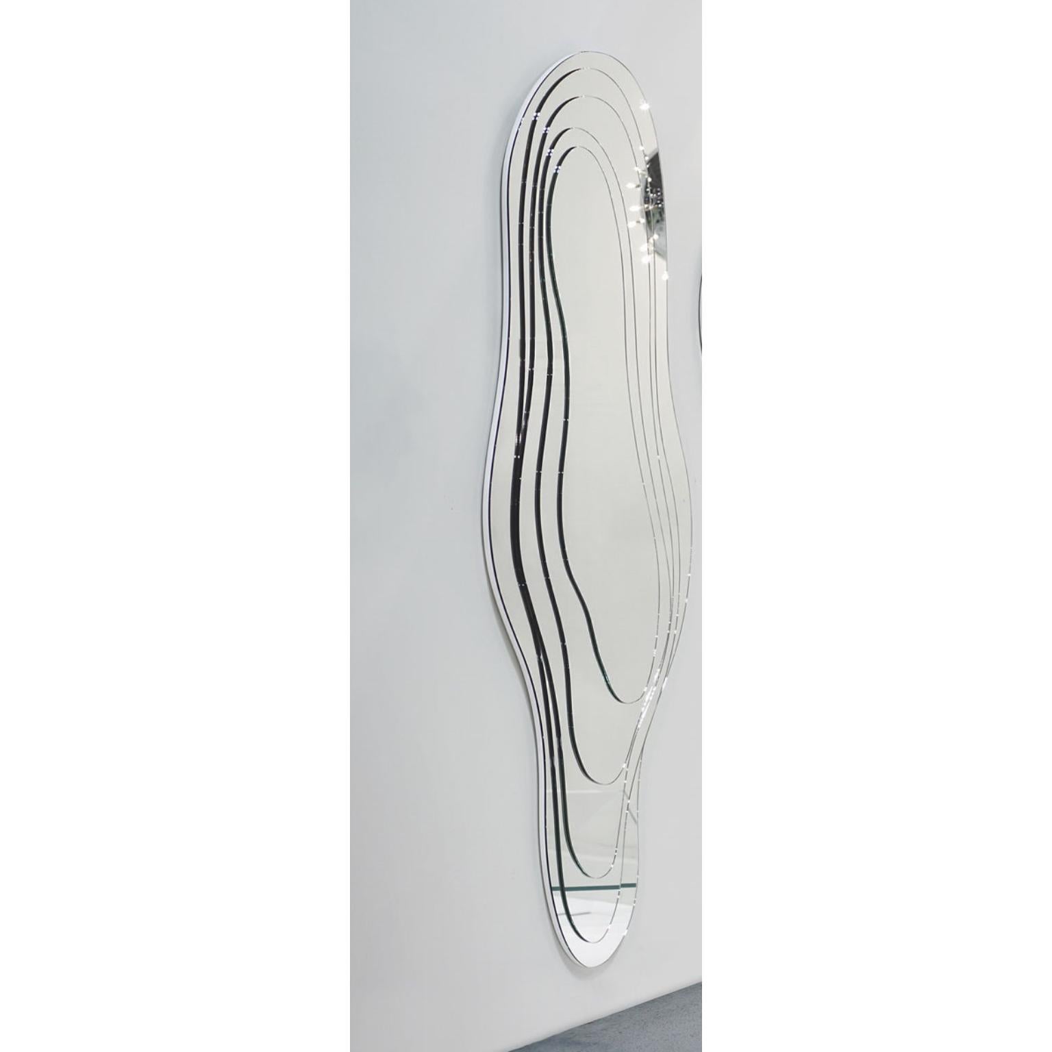 Livelli 1750 Wandspiegel mit weißem MDF von Barberini & Gunnell im Zustand „Neu“ im Angebot in Geneve, CH