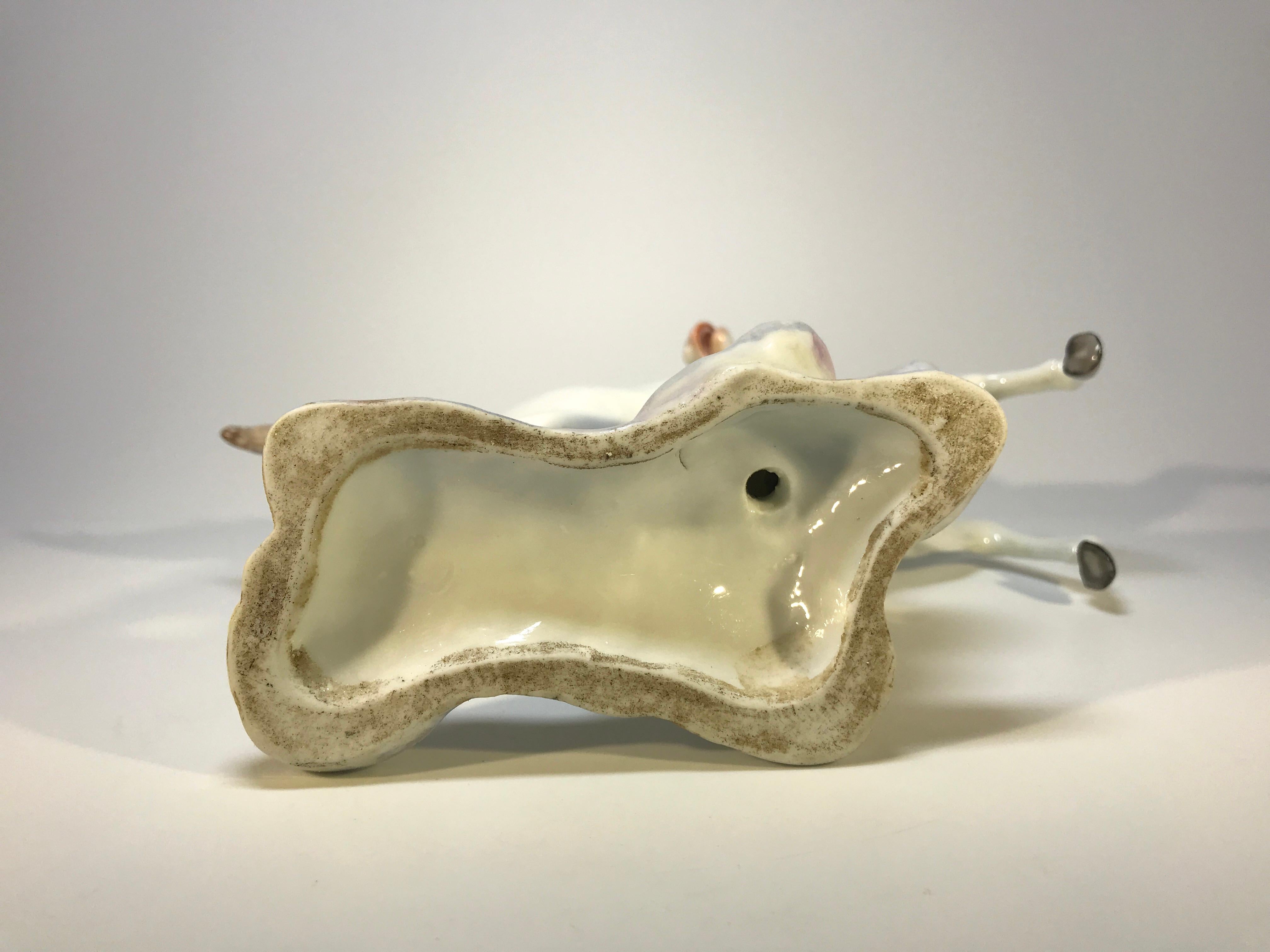 Figure de cheval cabré vivante en porcelaine blanche continentale peinte à la main Samson en vente 2