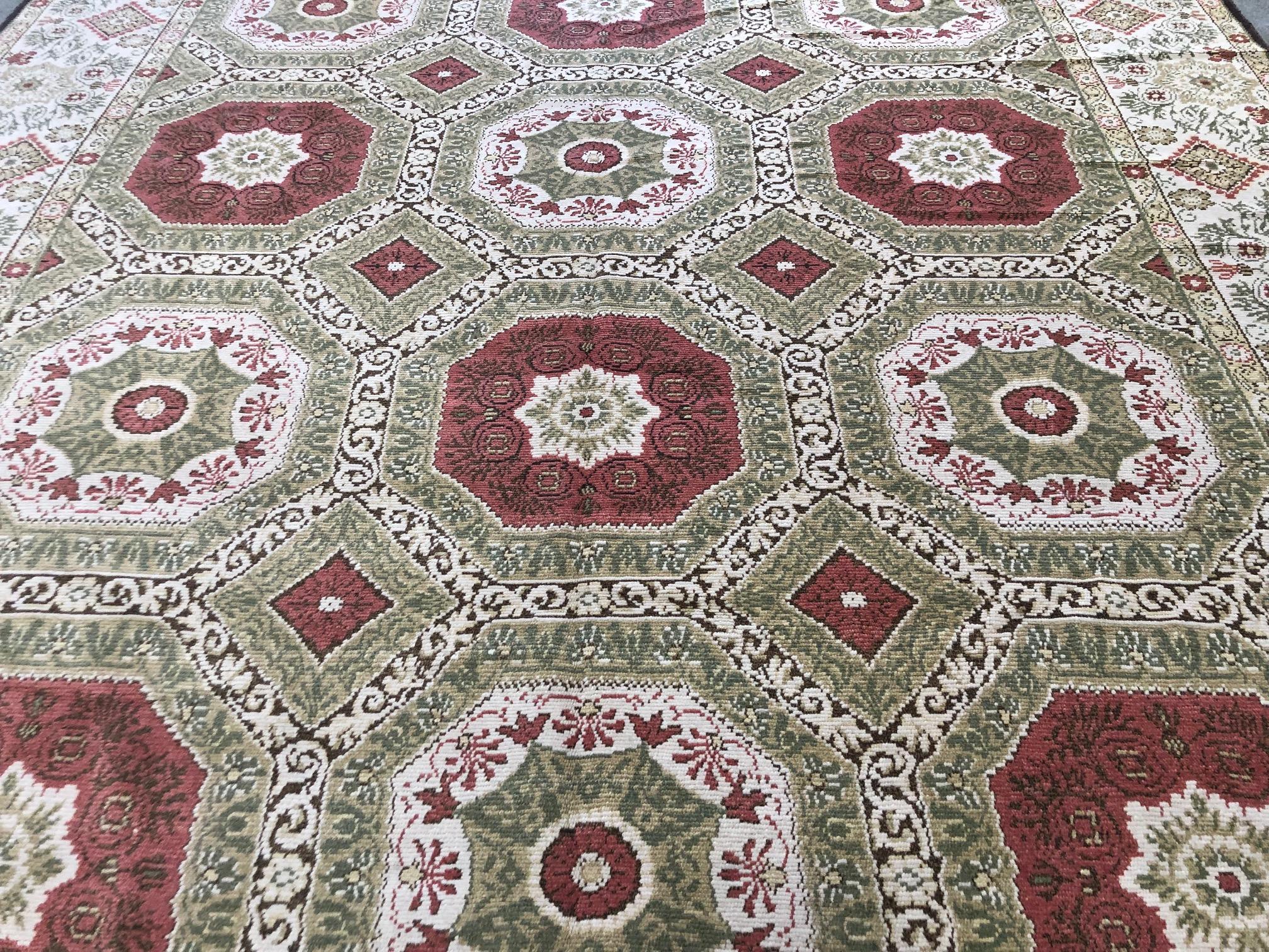 Hand-Knotted Lively Floral Beige and Coral Rug For Sale