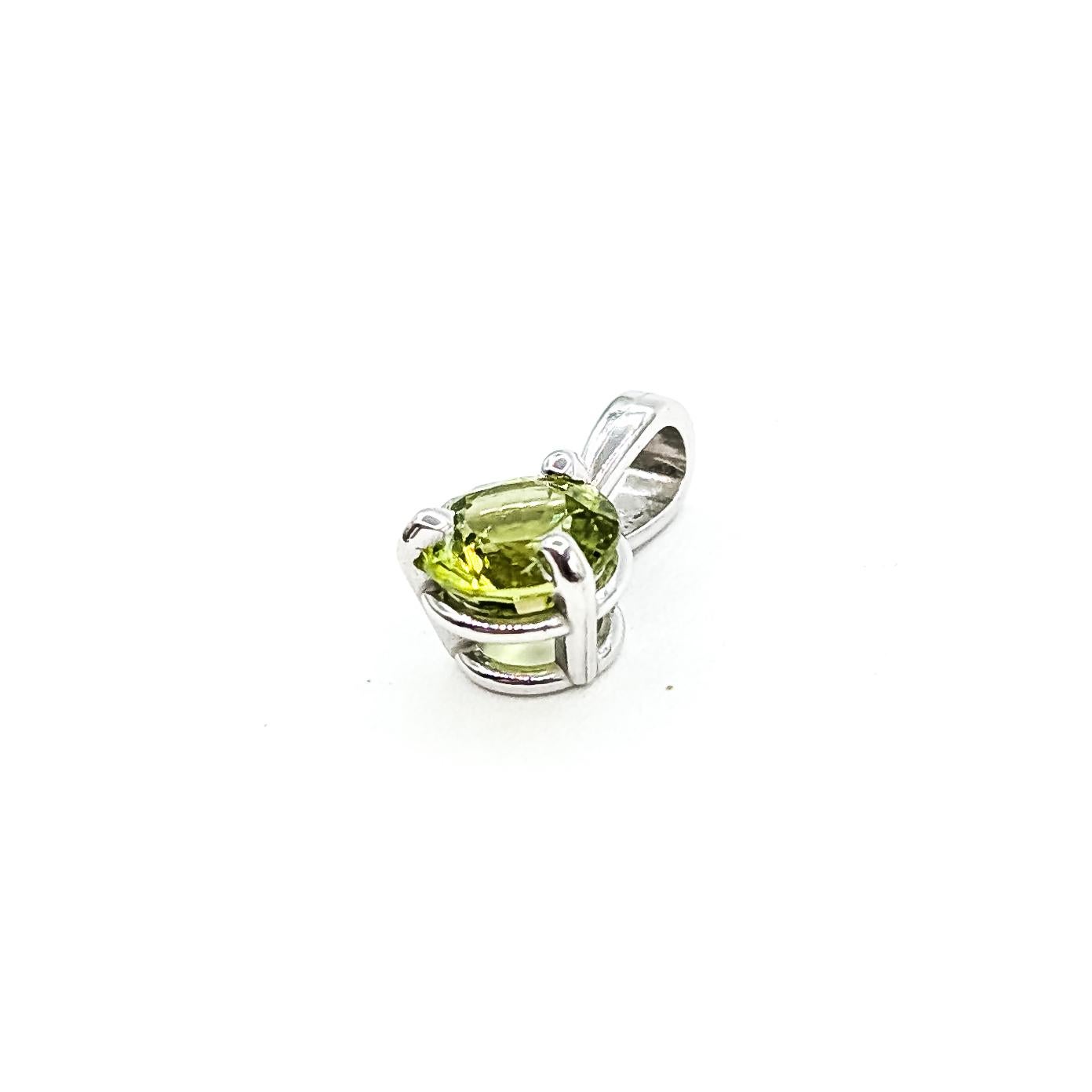Contemporain Pendentif Lively Peridot en or blanc 14k en vente