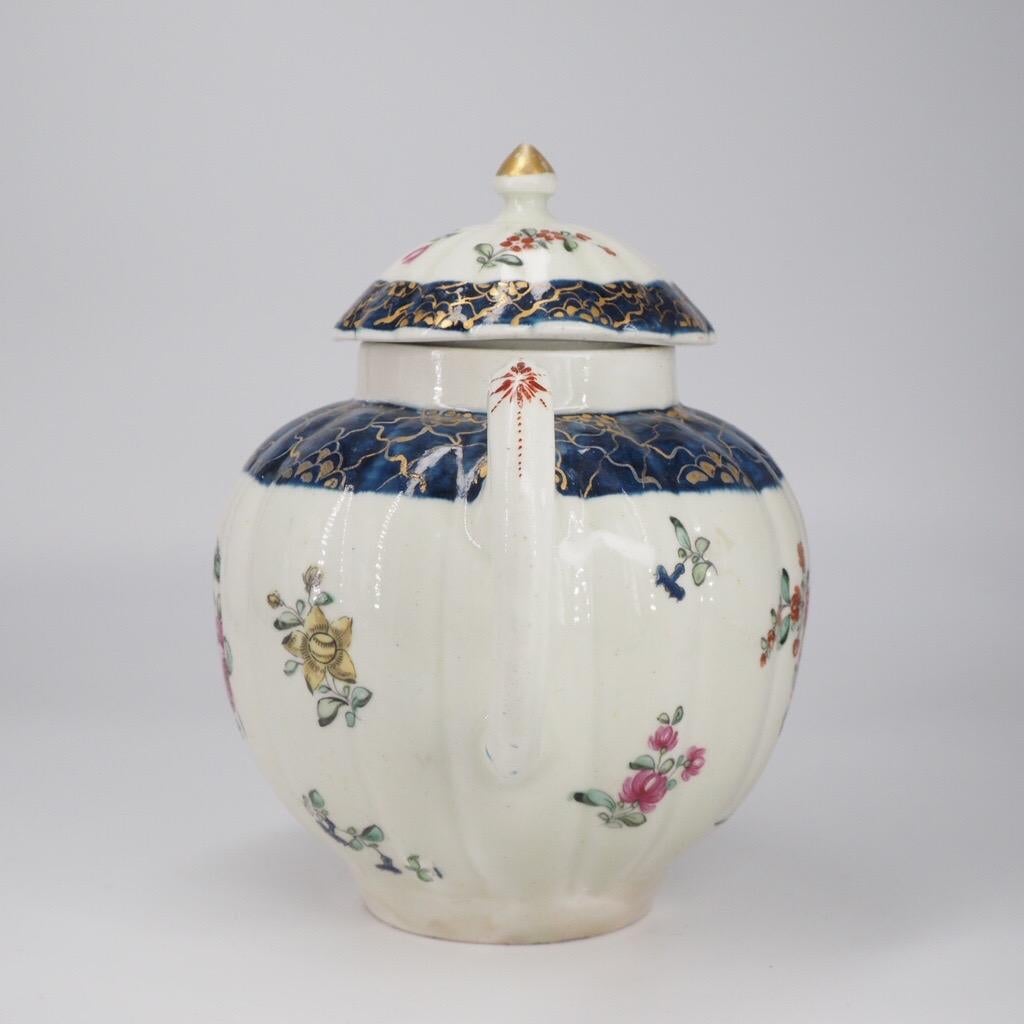 Hand-Painted Liverpool Fluted Teapot, Christian & Co, Cracked Ice & Flowers, C. 1770 For Sale