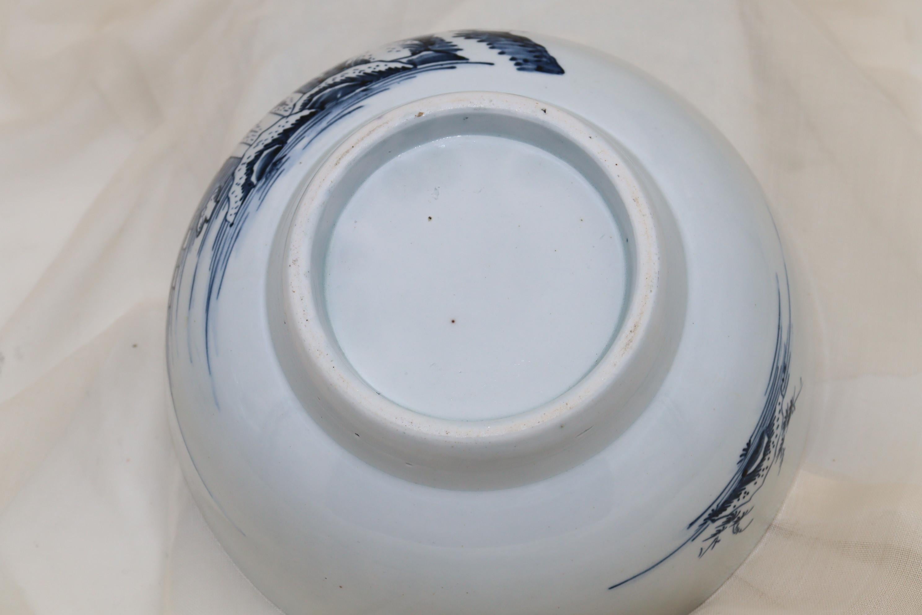 Mid-18th Century Liverpool porcelain bowl For Sale
