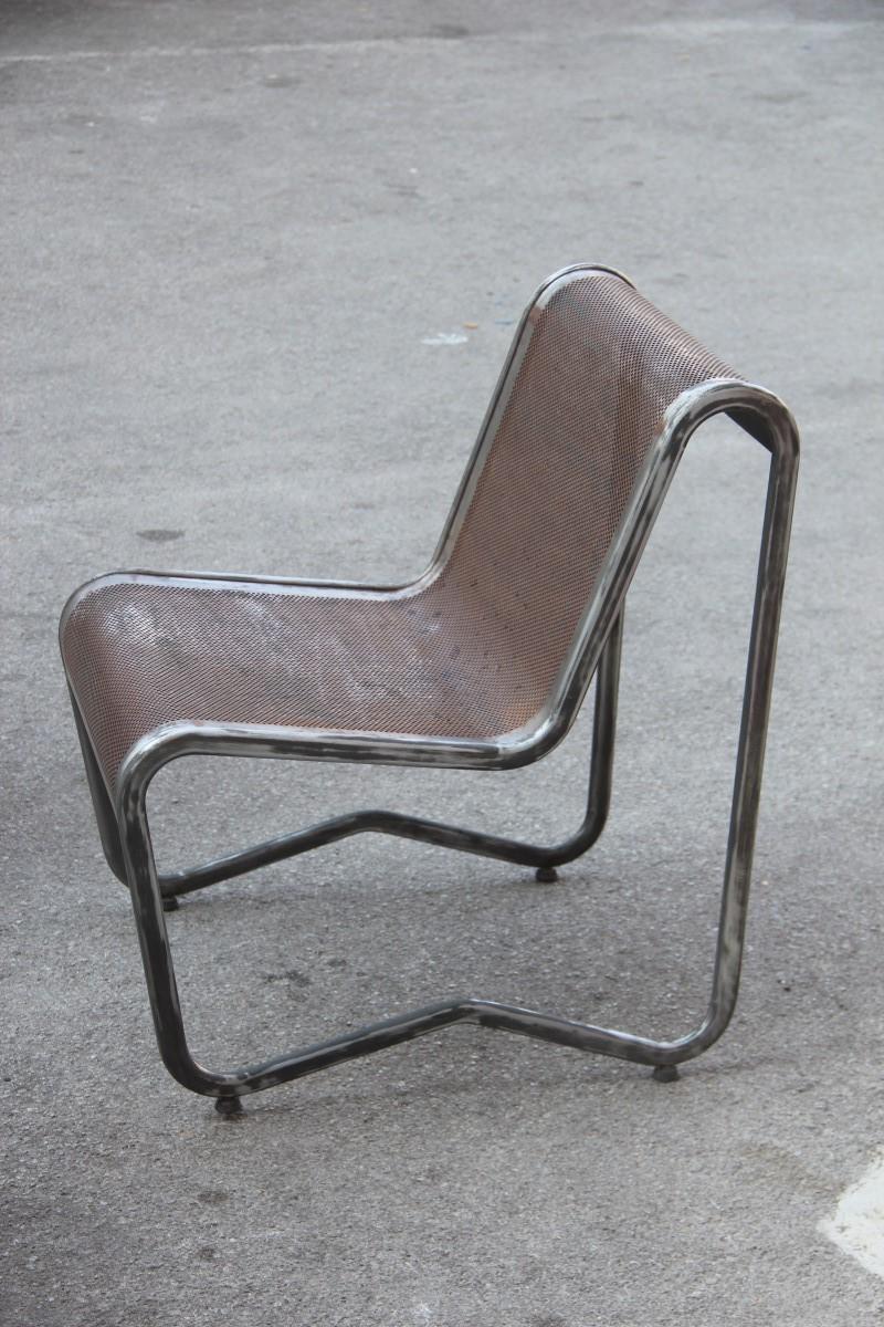 Livin Room Set Minimales industrielles Industriedesign aus schwarzem französischem perforiertem Metall, 1950 (Moderne der Mitte des Jahrhunderts) im Angebot