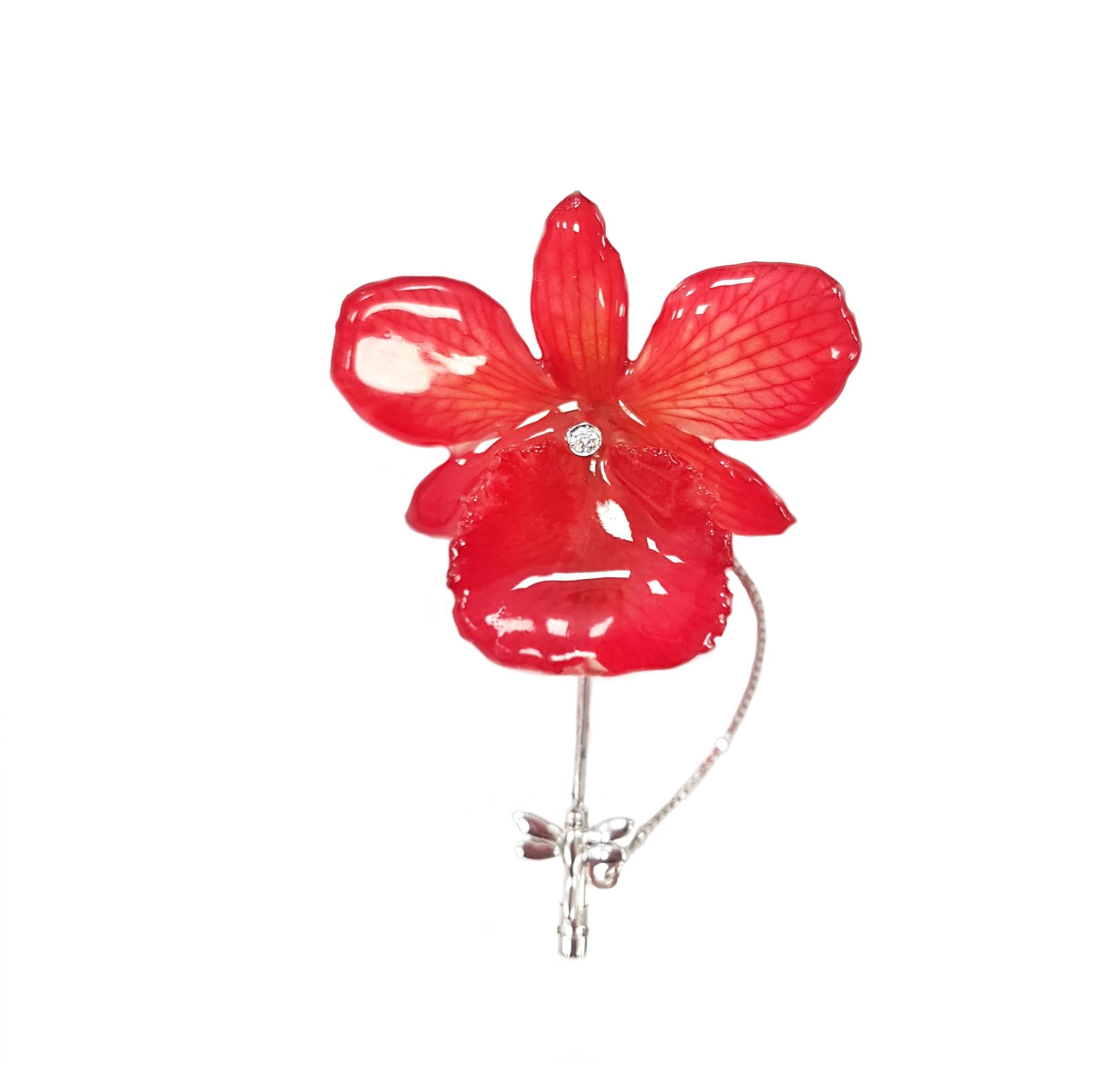Contemporary Real Orchid Stick Pin with Diamond in 18-Karat White Gold