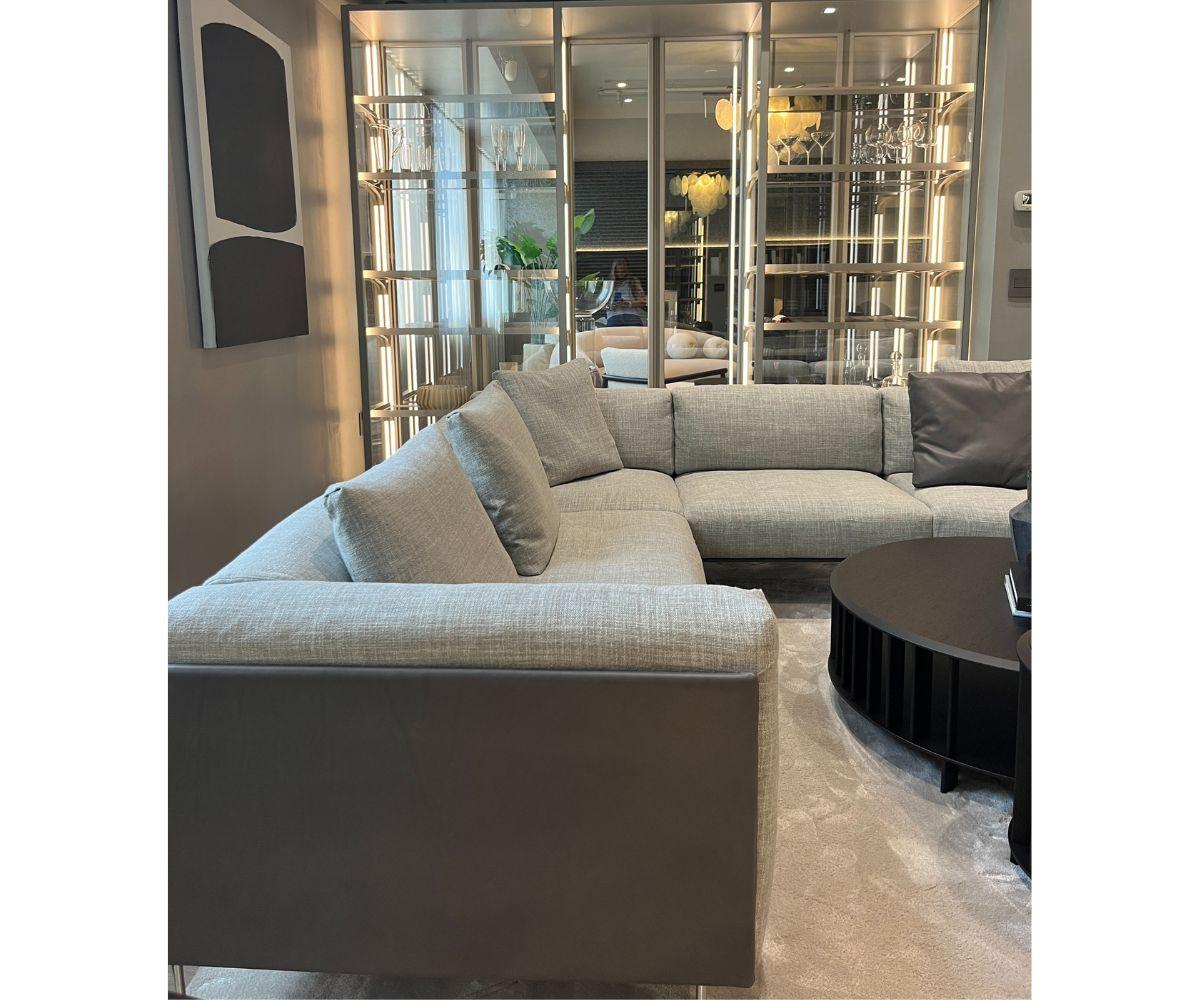 XXIe siècle et contemporain Living Divani Canapé sectionnel avec système de tringles en vente