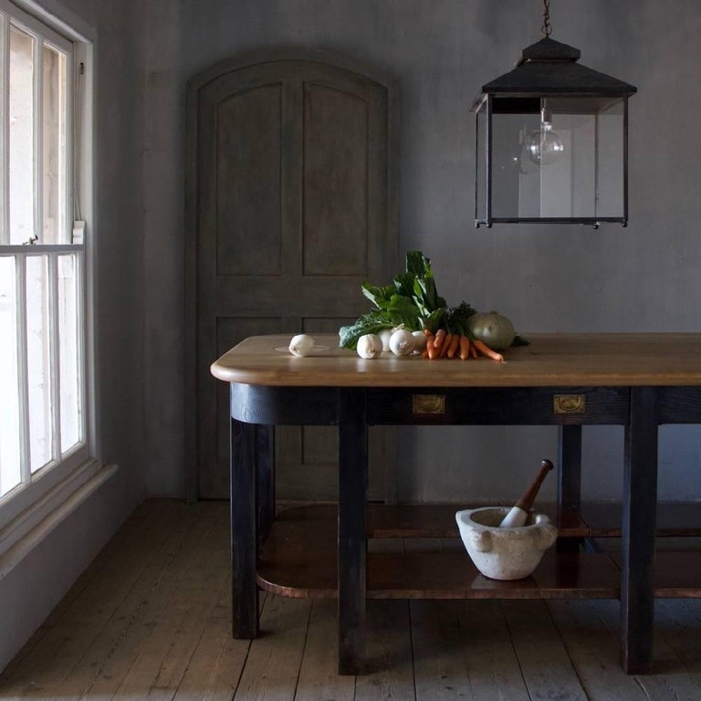 Living Island, a Fully Customisable FreeStanding Kitchen Island For