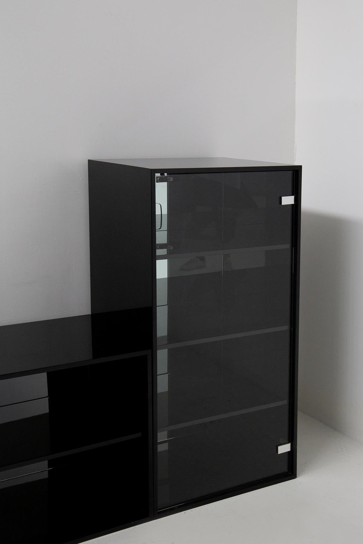 Living room and bookcase set Attr. a Acerbis black with display cabinet In Good Condition For Sale In Milano, IT