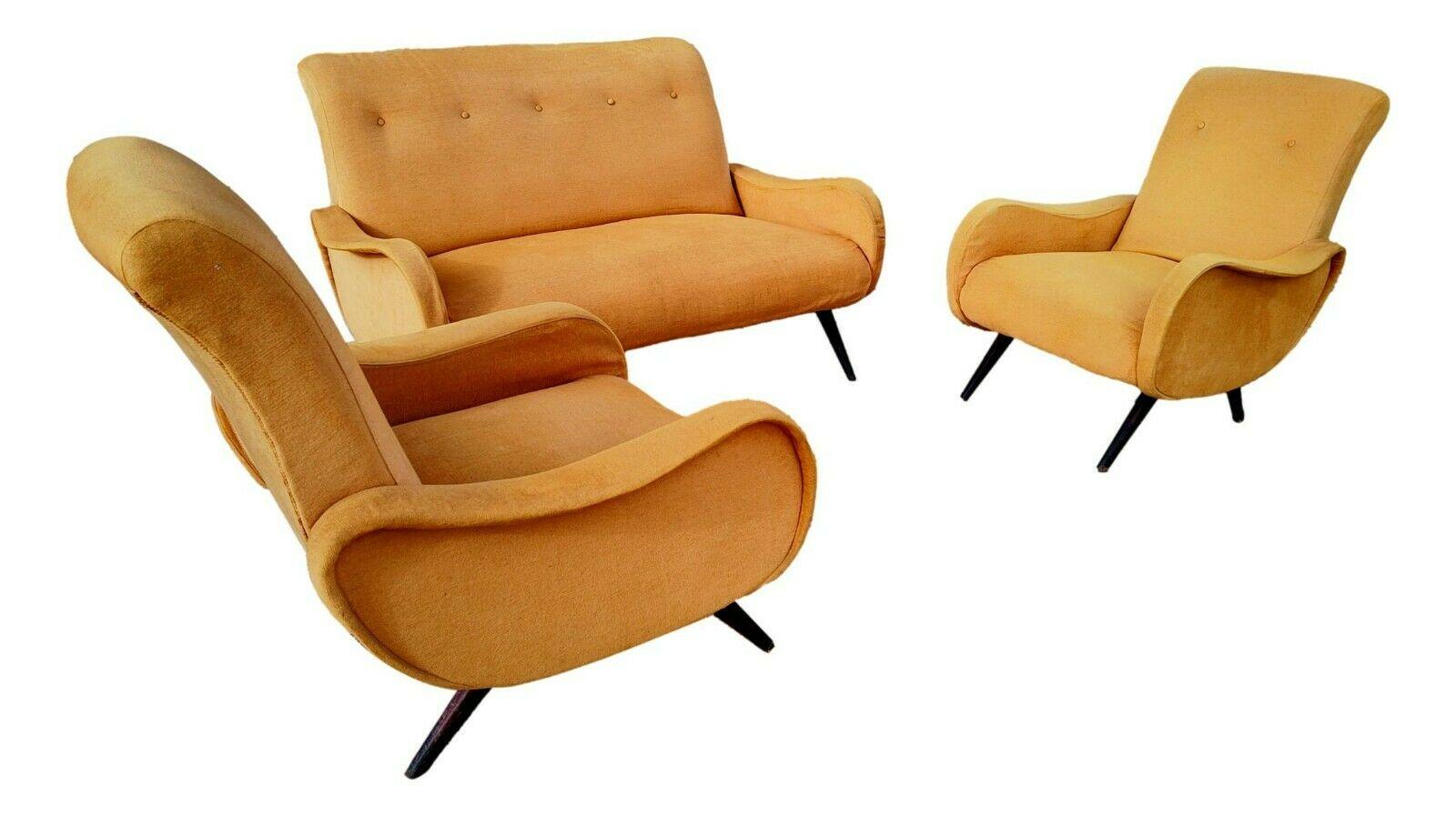 Complete original lounge from the 1960s, consisting of a two-seater sofa and a pair of 