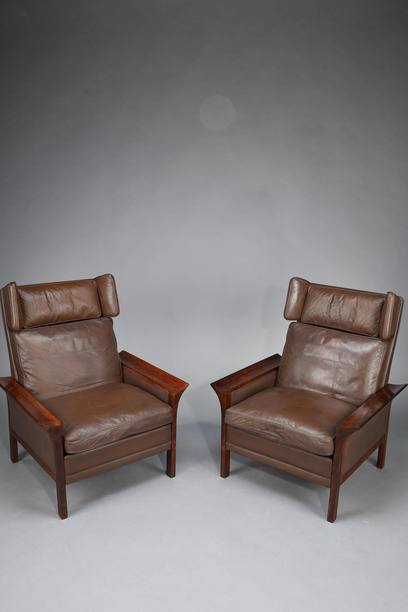 Danish Living room furniture in rosewood with a sofa and a pair of leather armchairs For Sale