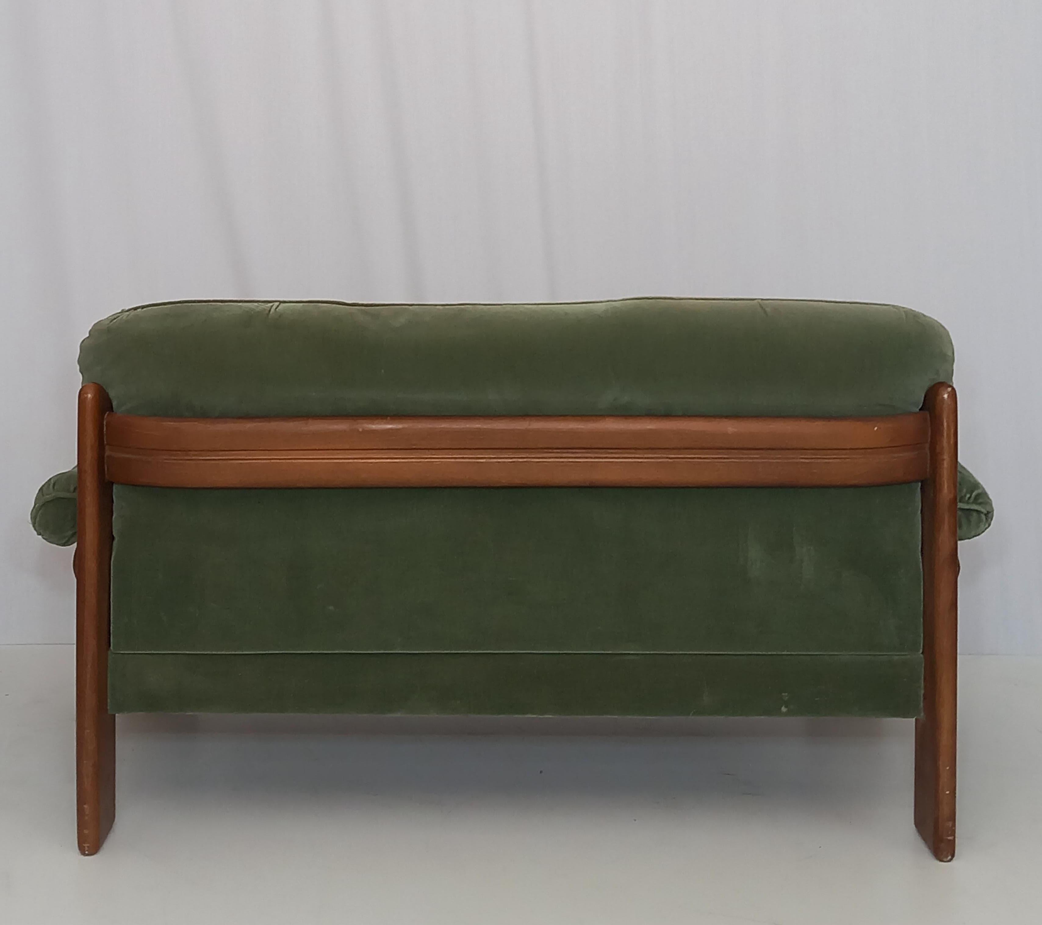Juego de salón by Mobilgirgi, 1970s Moderno de mediados de siglo en venta