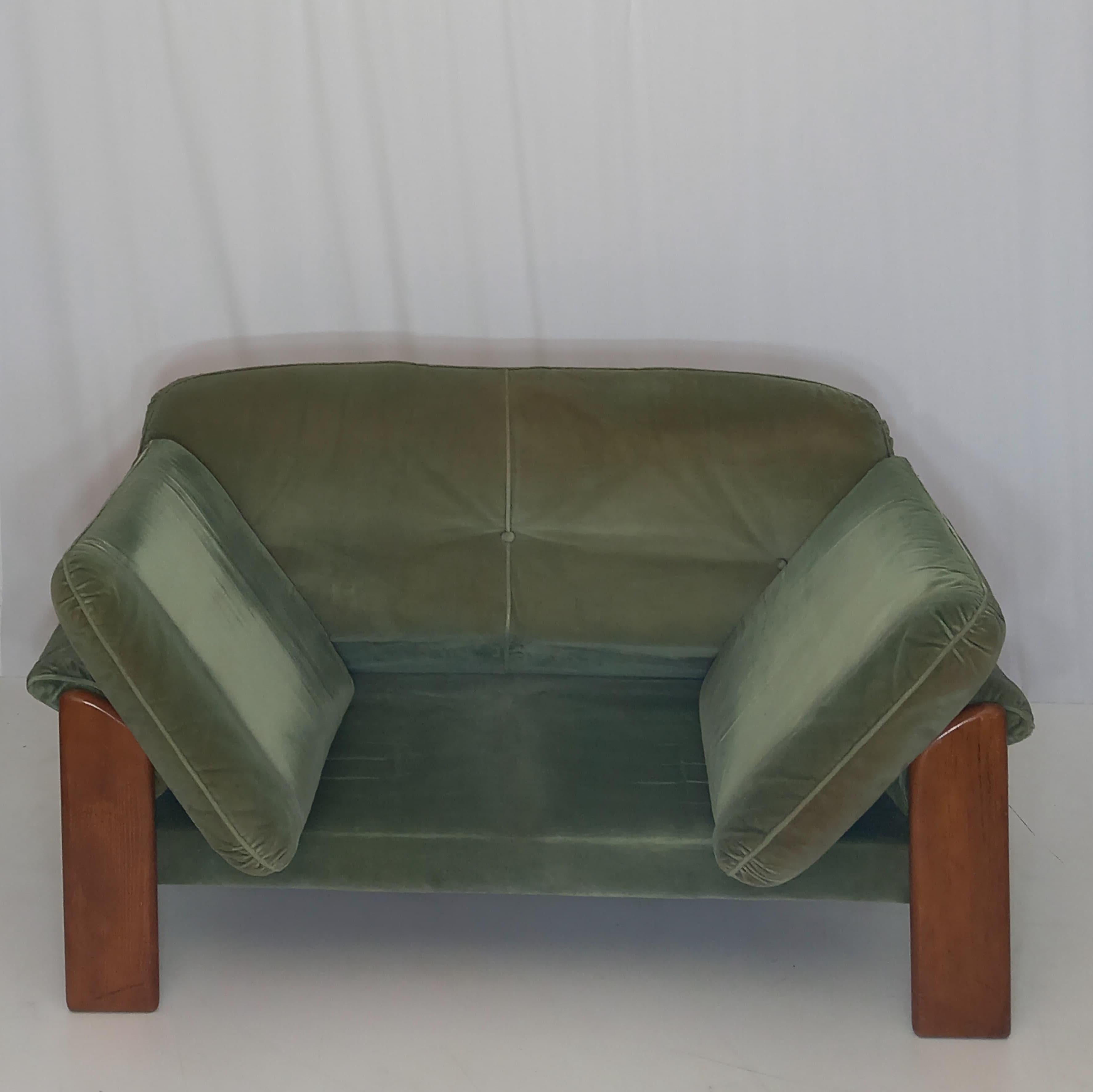 Juego de salón by Mobilgirgi, 1970s Tela en venta