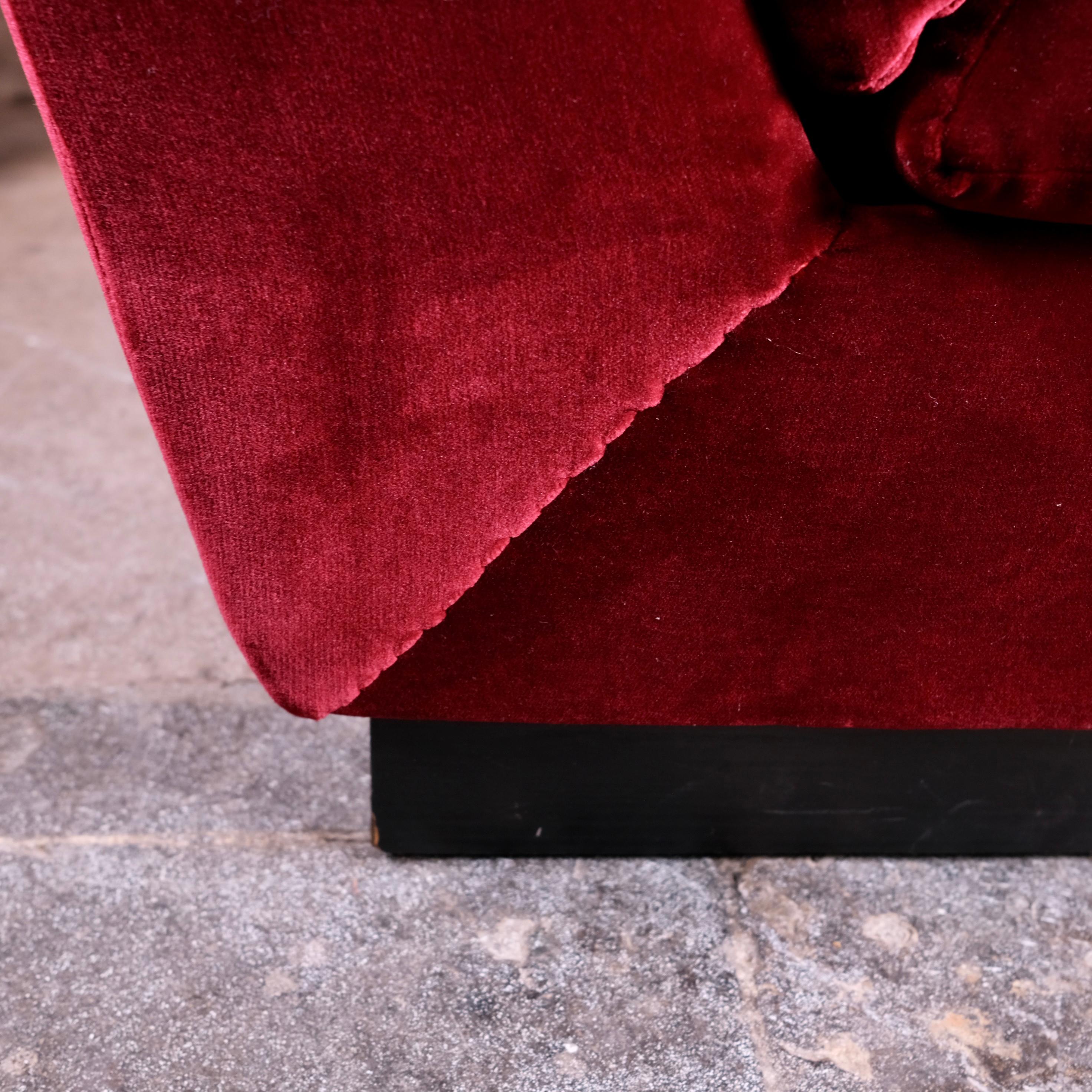 Living room set in burgundy velvet, France, 1980s 1
