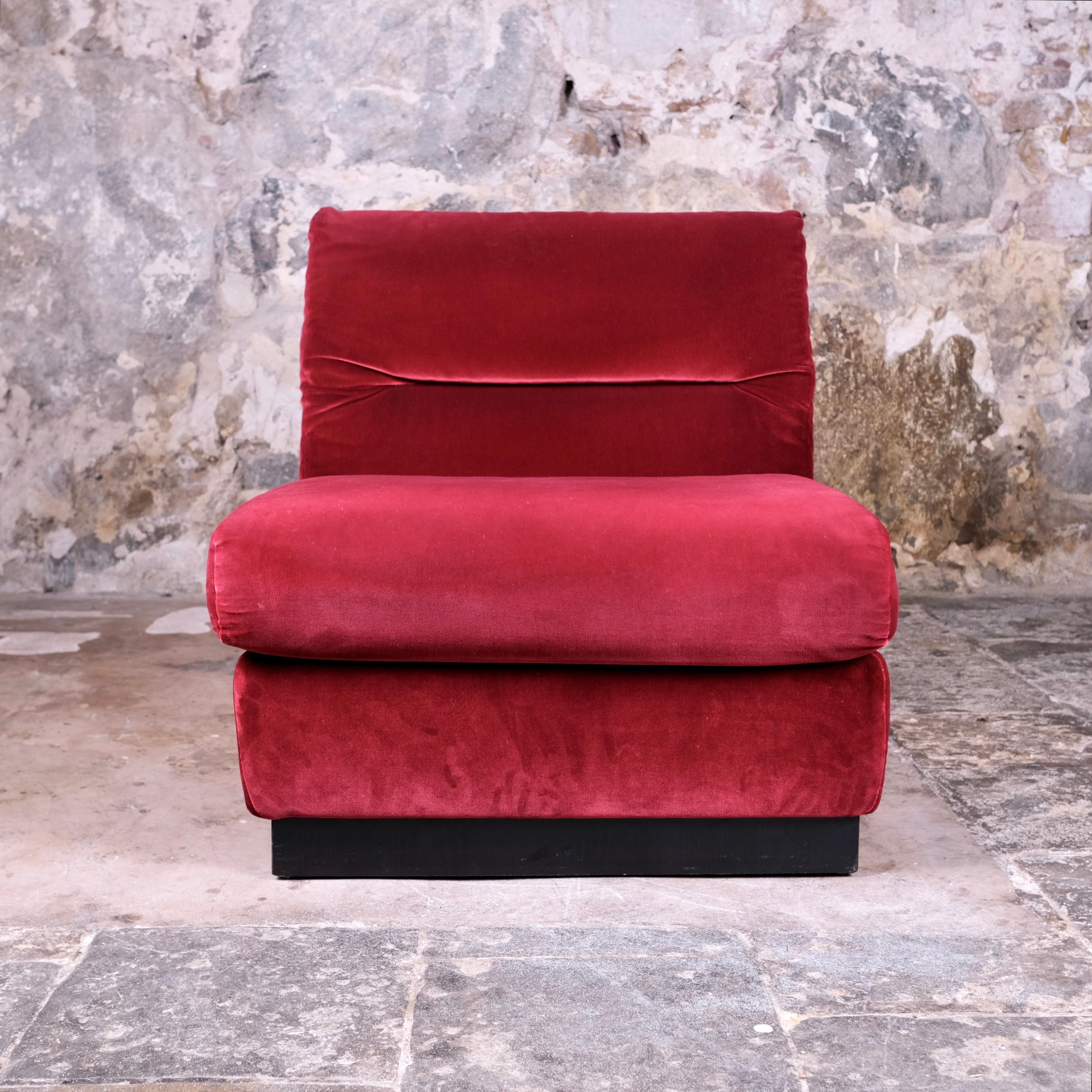 Living room set in burgundy velvet, France, 1980s 2