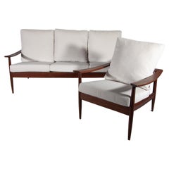 Retro Living-Room Set of Three Seater and Two Lounge Chairs