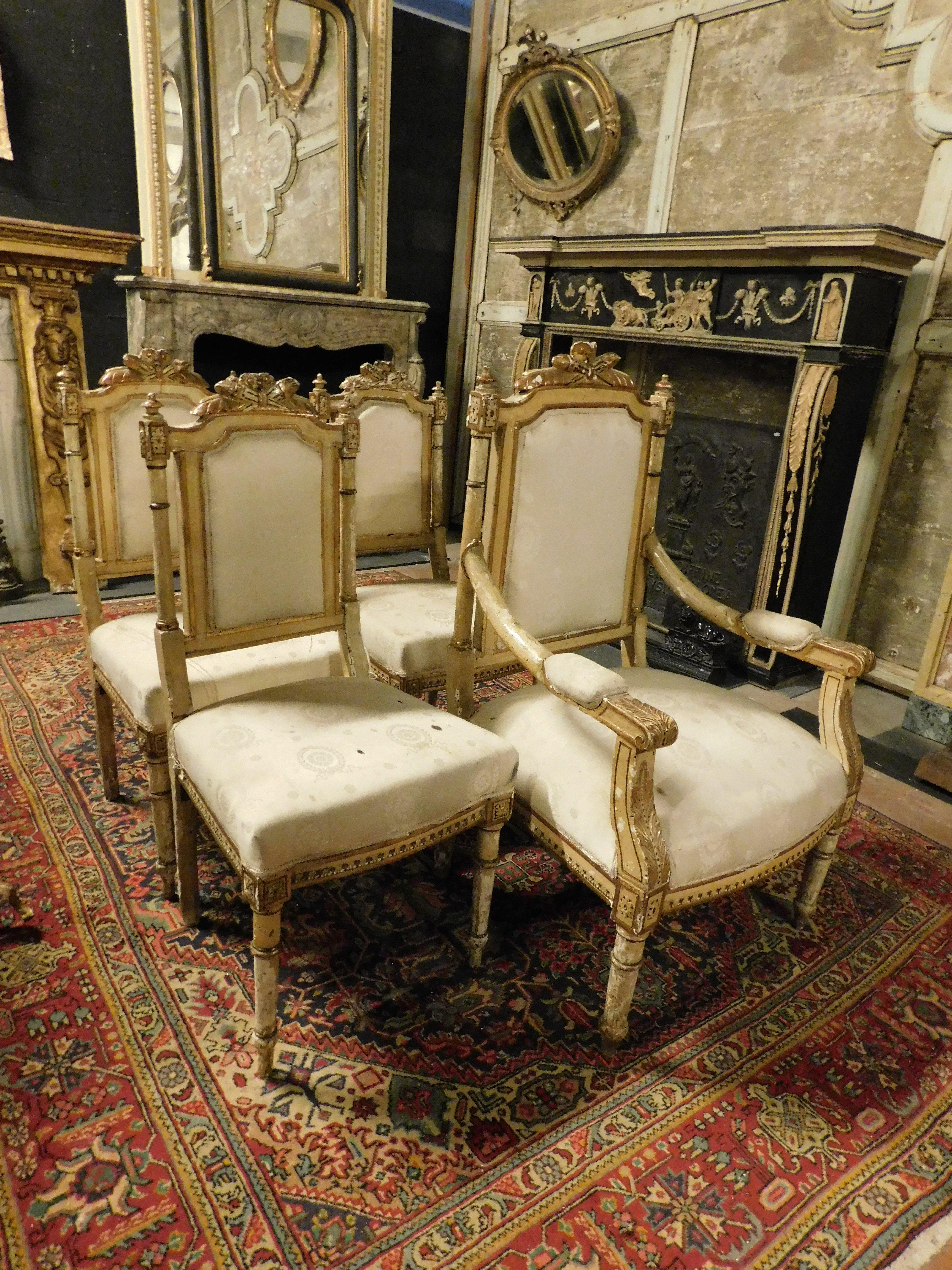 18th Century and Earlier living room set with 1 armchair and 3 carved and gilded chairs, Italy For Sale