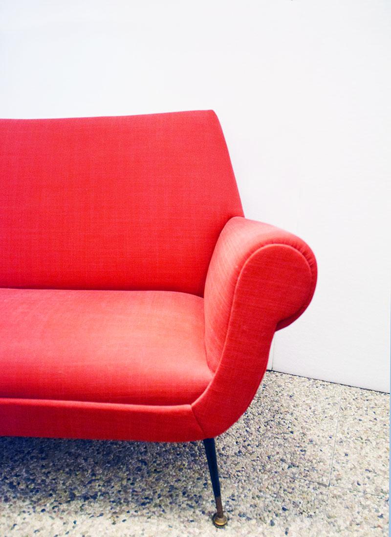 Living room set with sofa and two armchairs, Italian production, 1960s For Sale 1